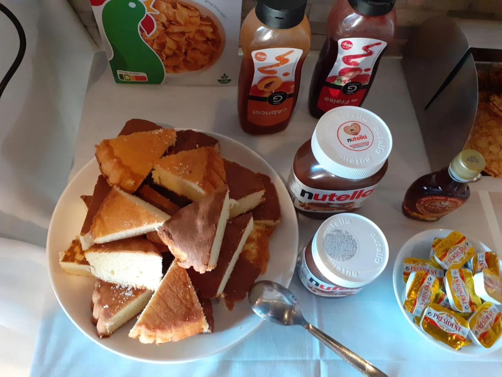 Restaurant/places to eat in Peace & Love Hostel