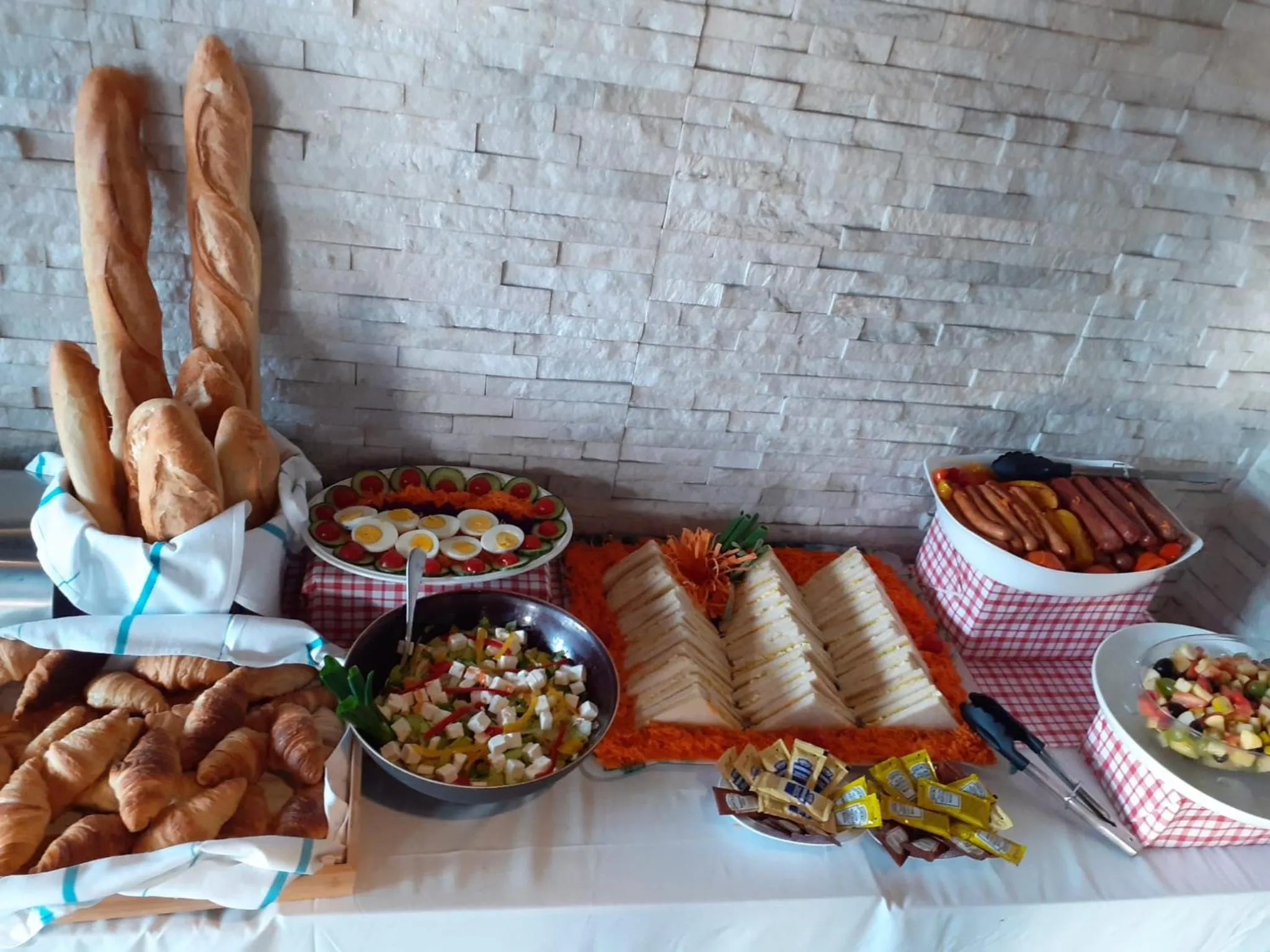 Restaurant/places to eat in Peace & Love Hostel