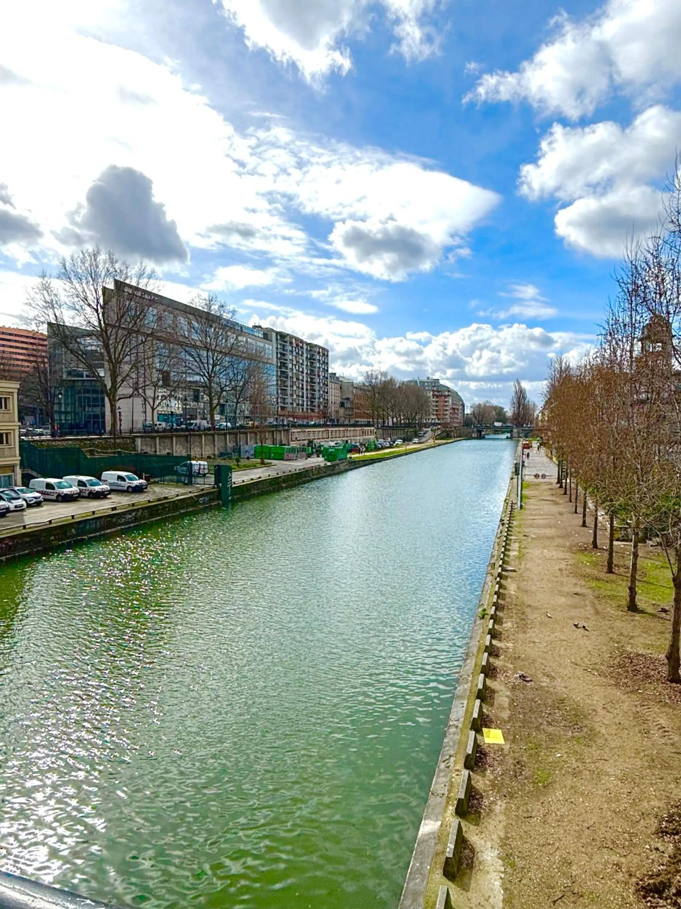 Day in Peace & Love Hostel