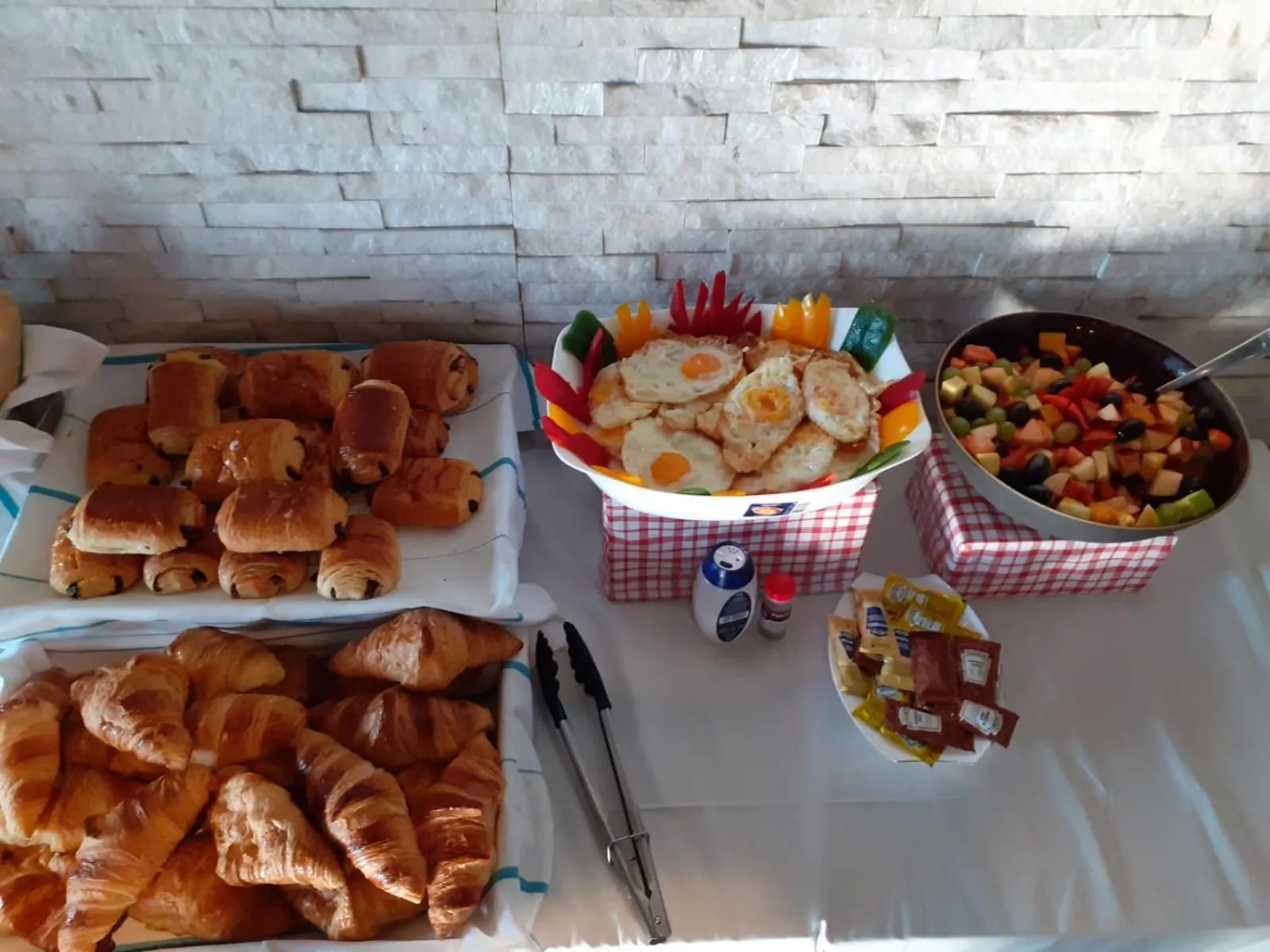 Restaurant/places to eat in Peace & Love Hostel