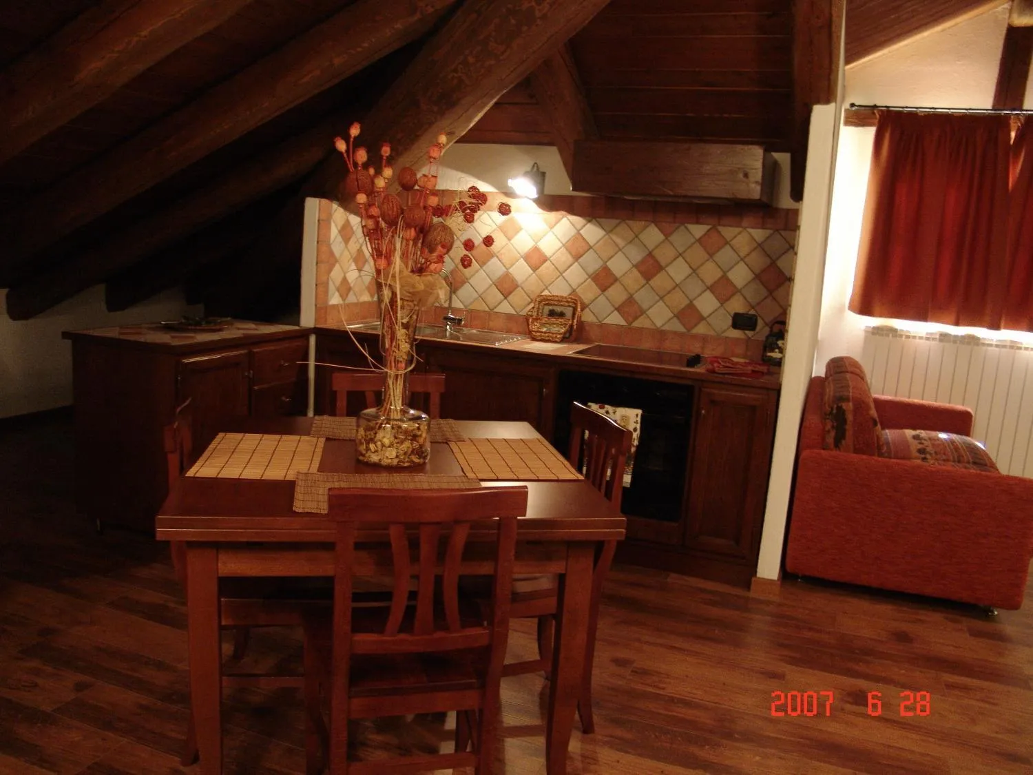 Kitchen or kitchenette in Residence Du Commerce