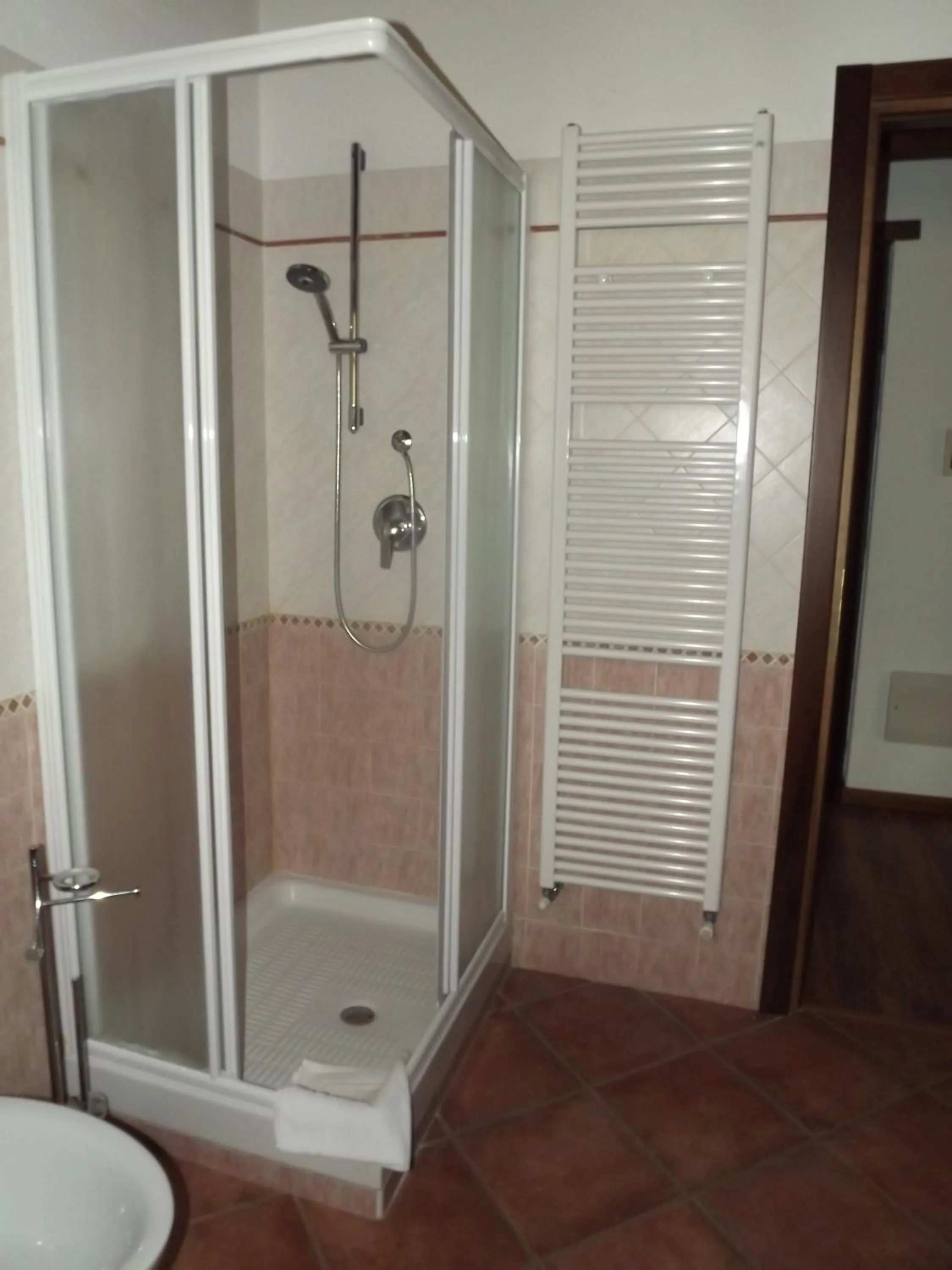 Bathroom in Residence Du Commerce