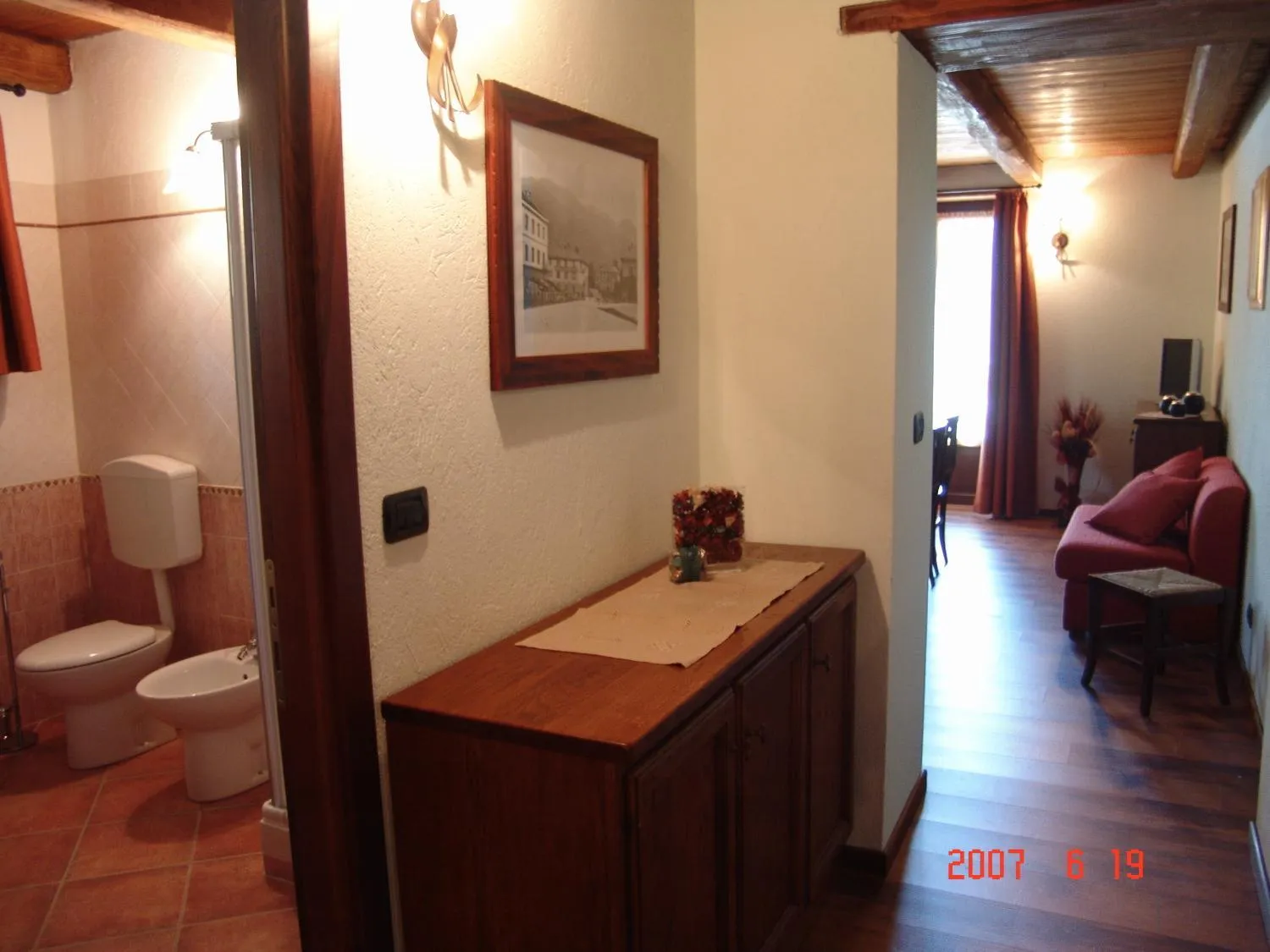 Photo of the whole room in Residence Du Commerce