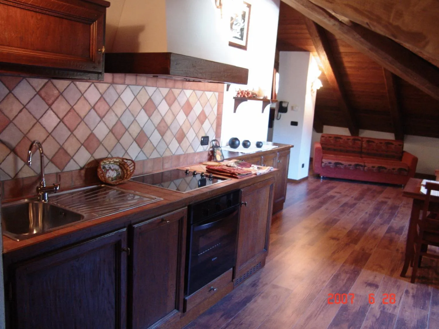 Kitchen or kitchenette in Residence Du Commerce