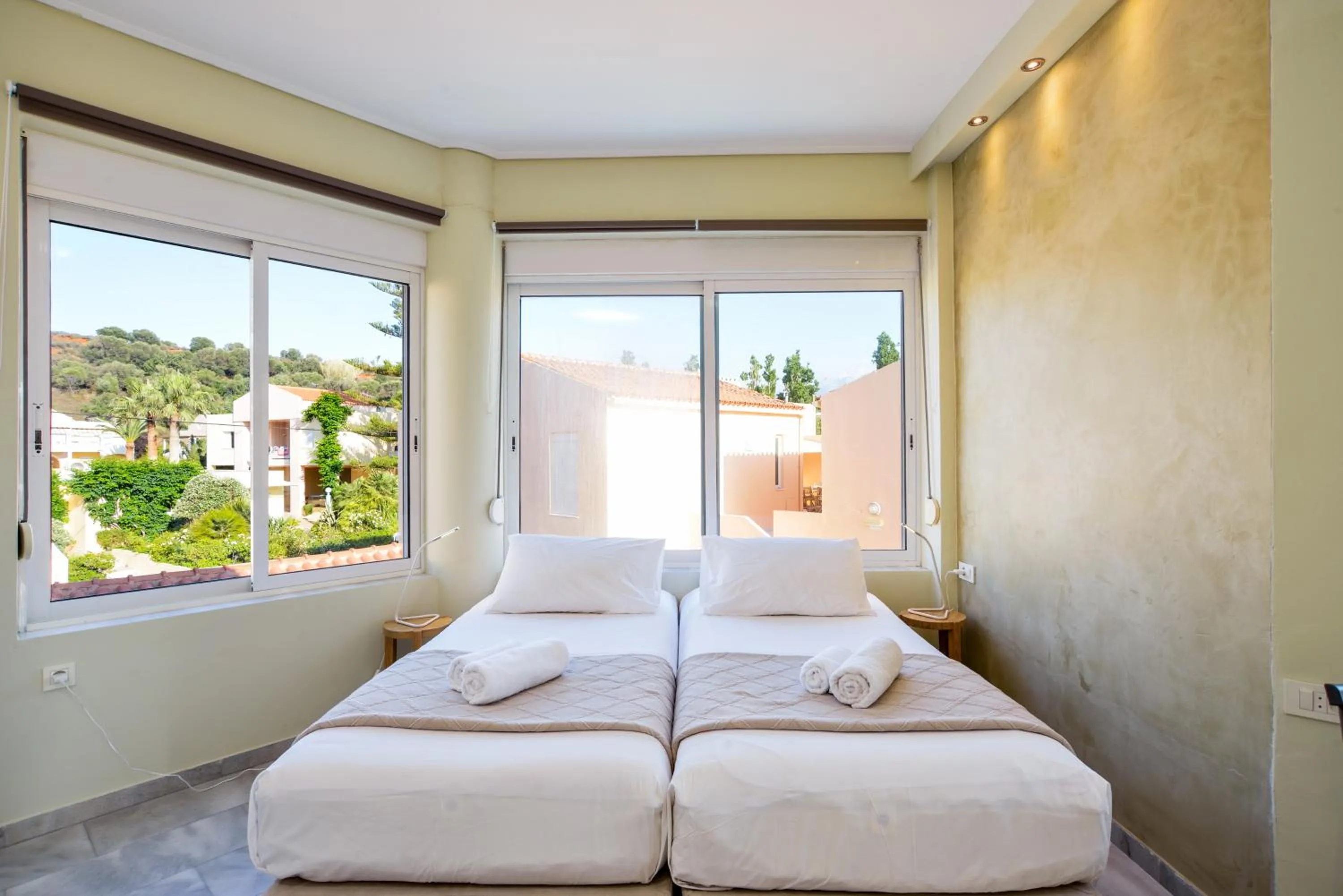 Bed in Elma's Dream Apartments & Villas