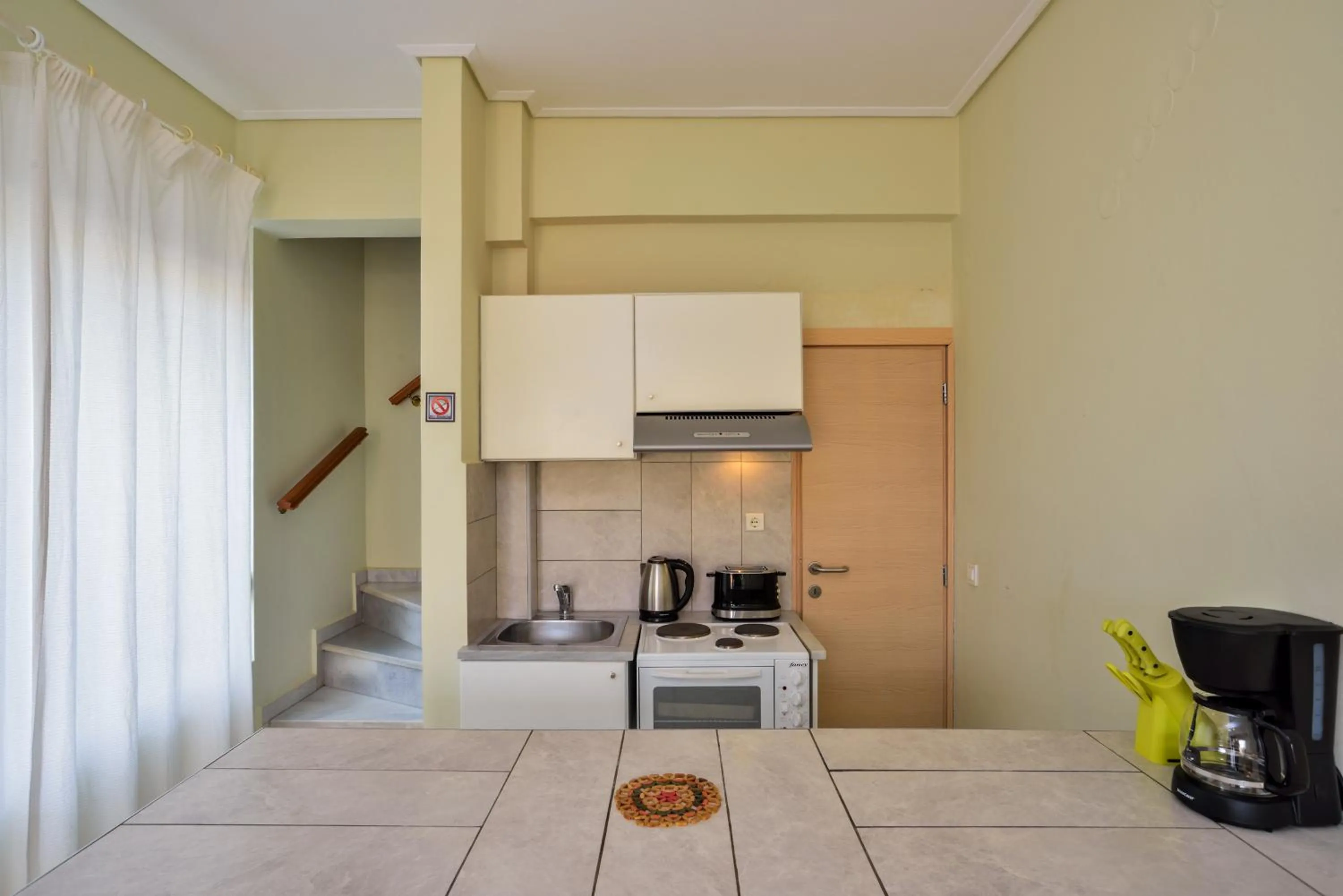 Coffee/tea facilities in Elma's Dream Apartments & Villas