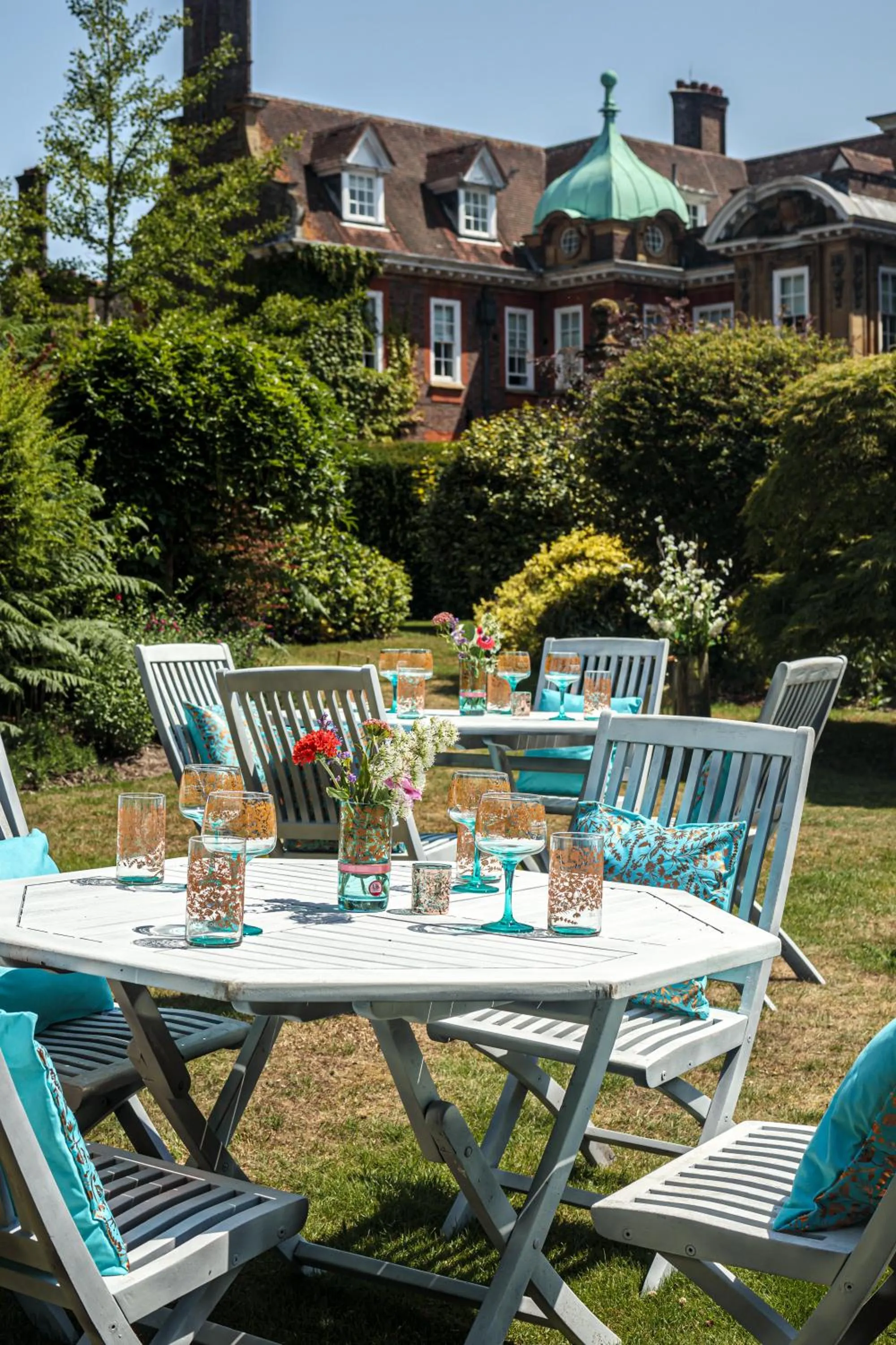Garden in Barnett Hill Hotel