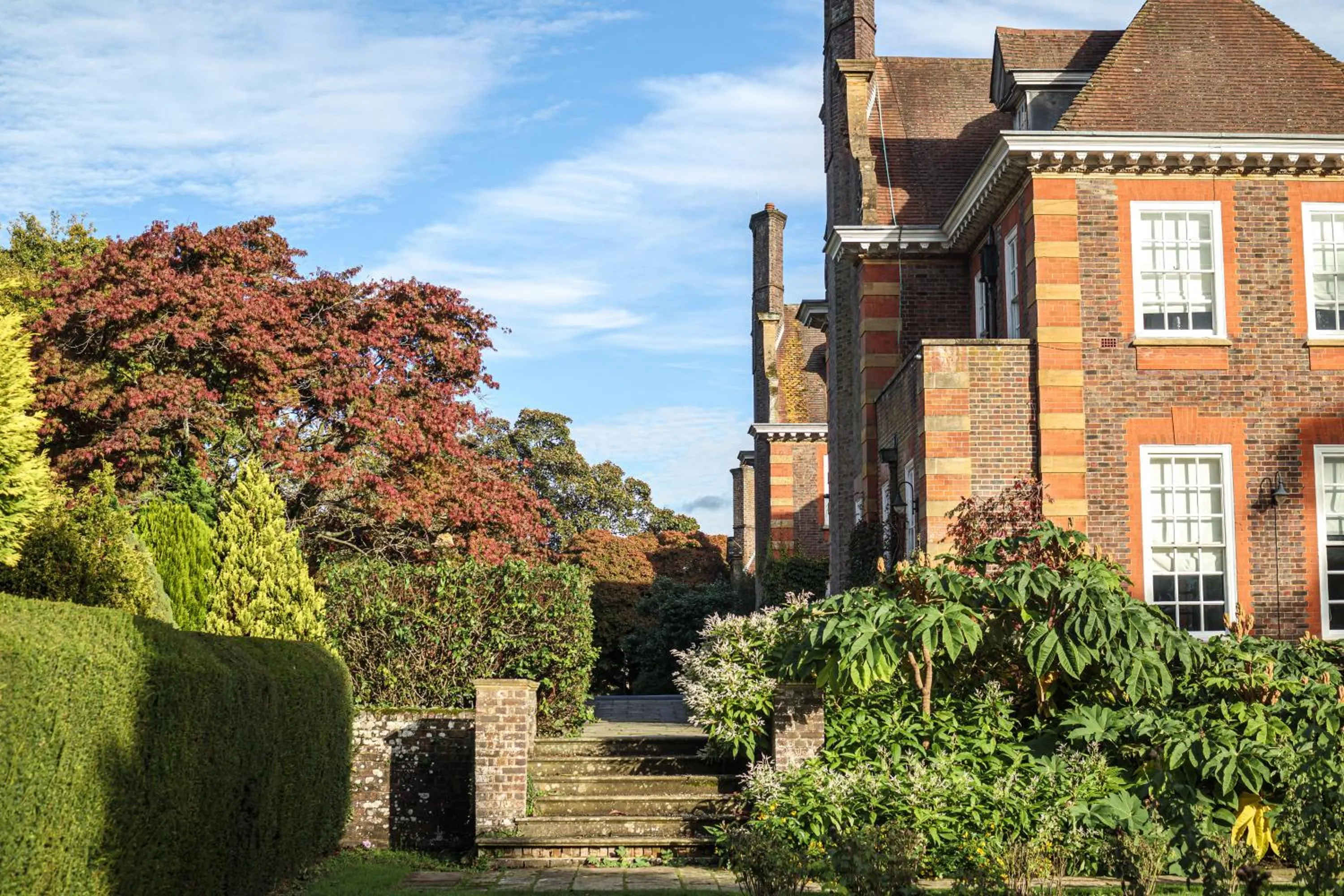 Garden in Barnett Hill Hotel