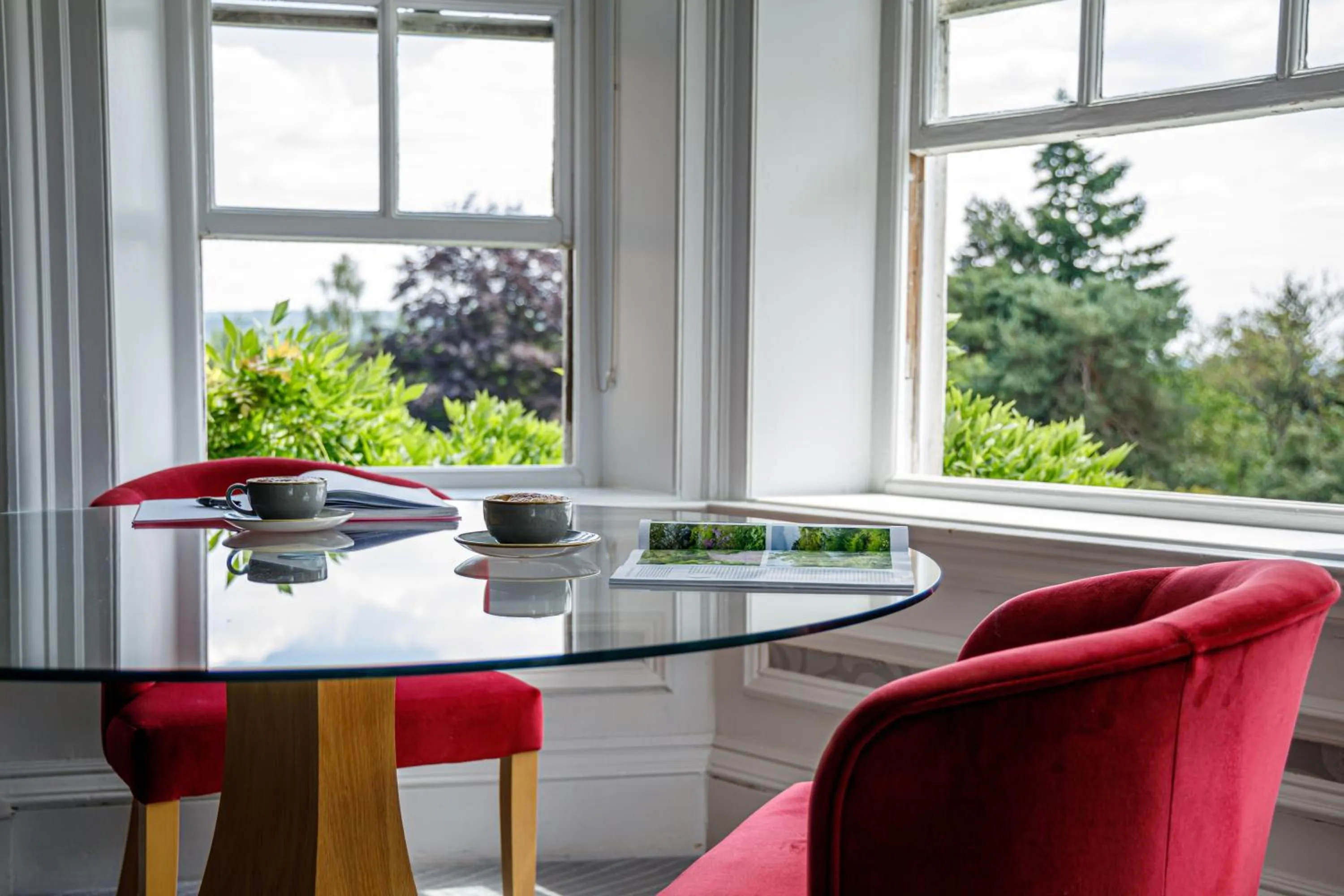 Coffee/tea facilities in Barnett Hill Hotel