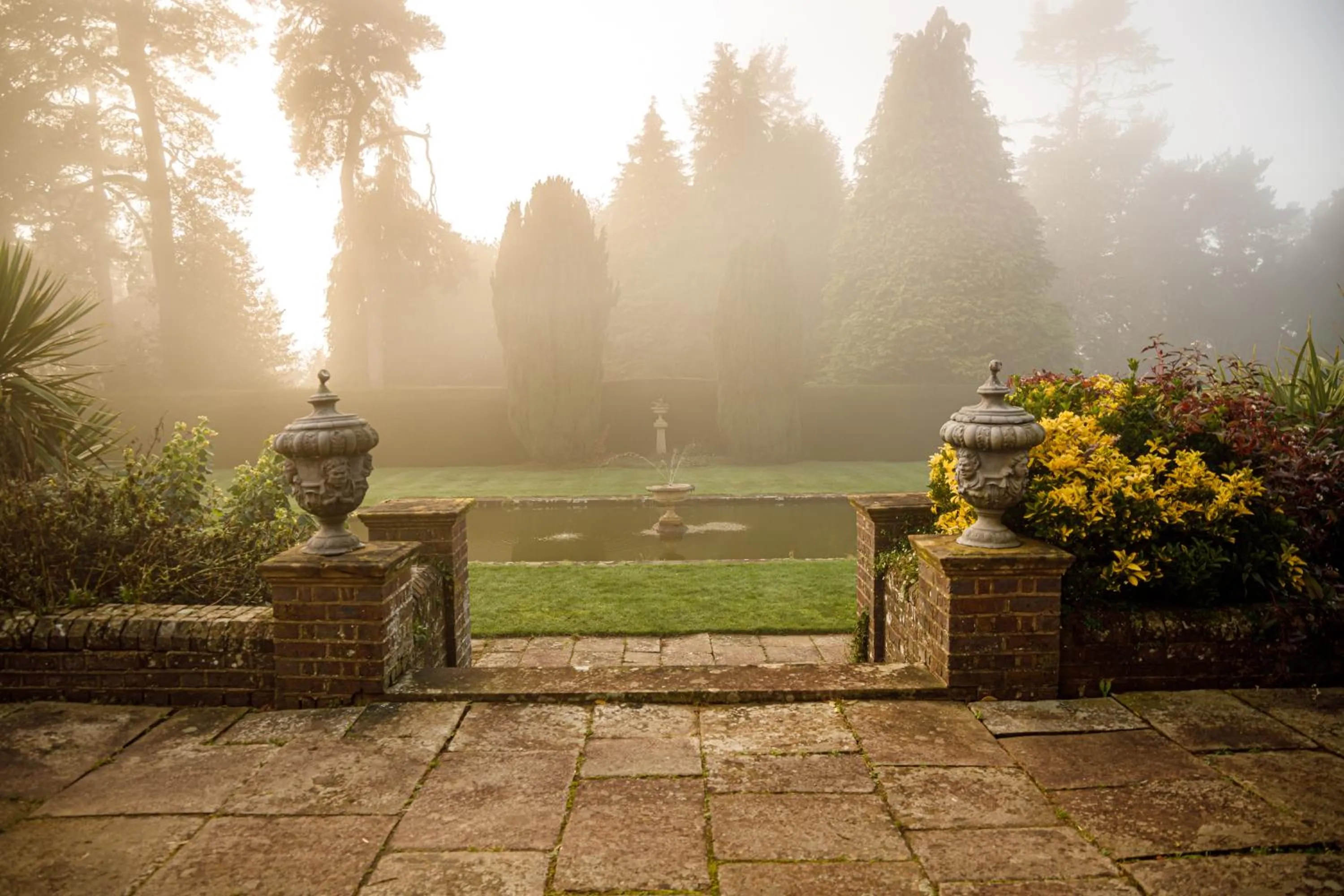 Garden in Barnett Hill Hotel