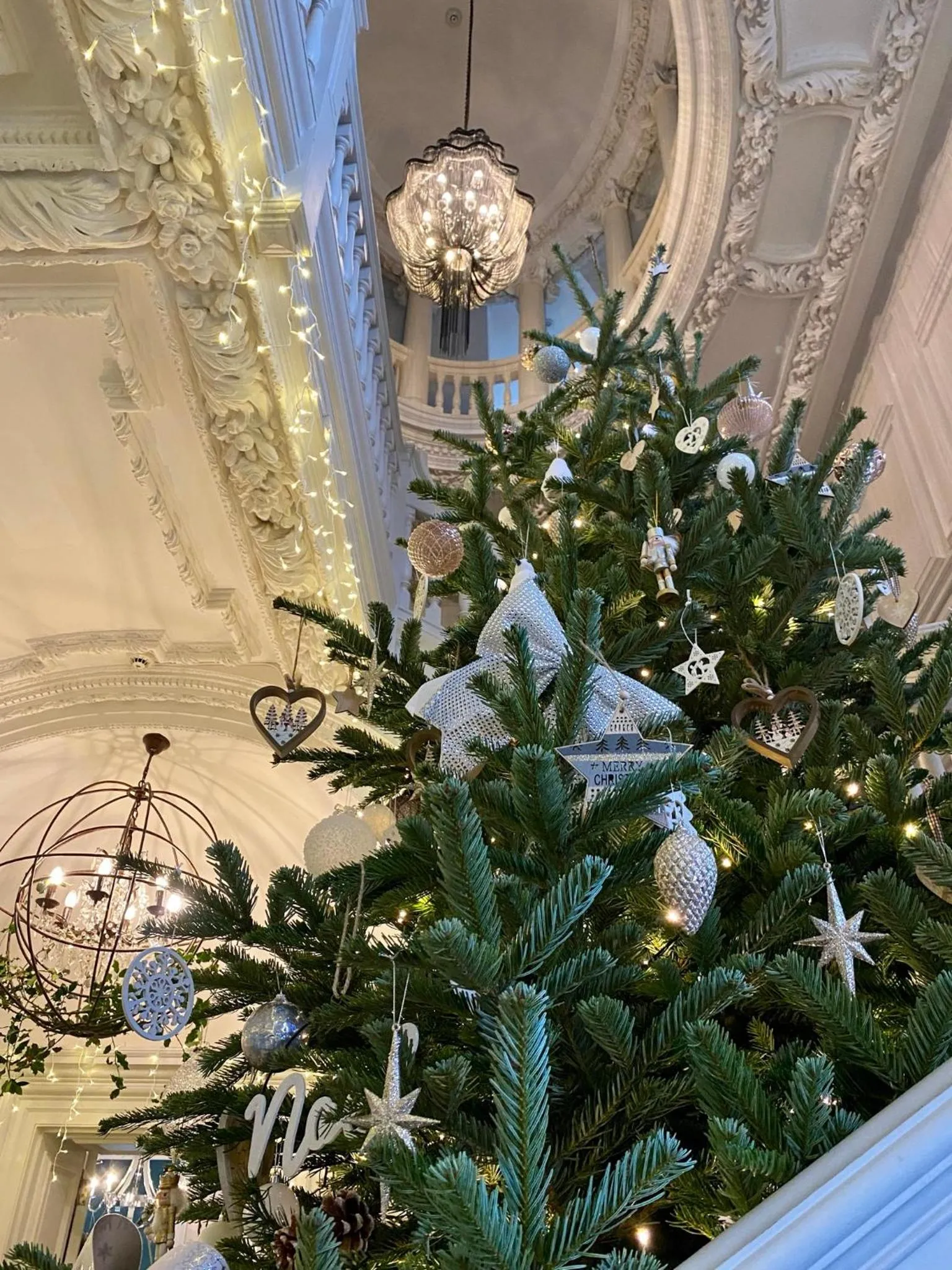 Area and facilities in Barnett Hill Hotel