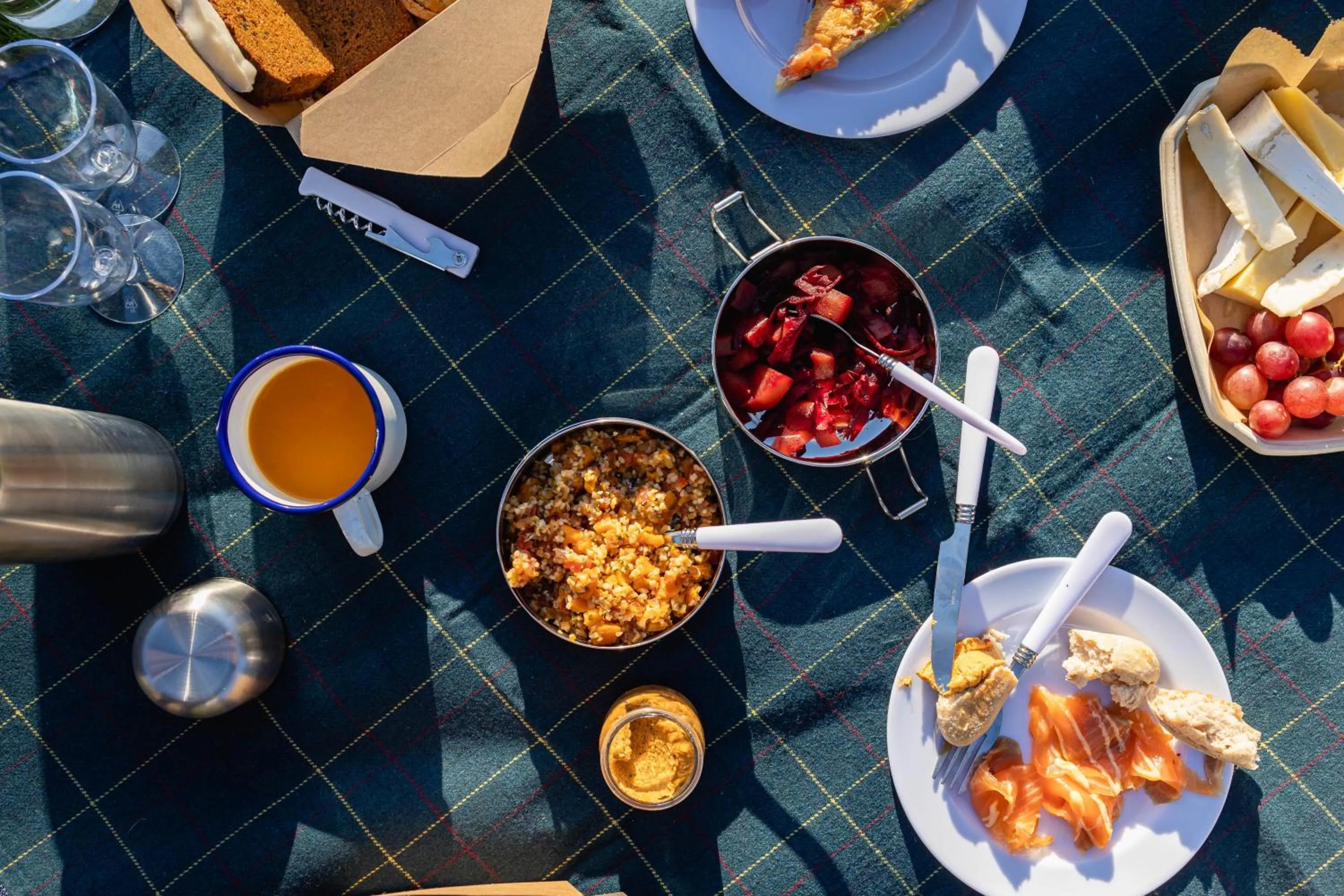 Dining area in Barnett Hill Hotel