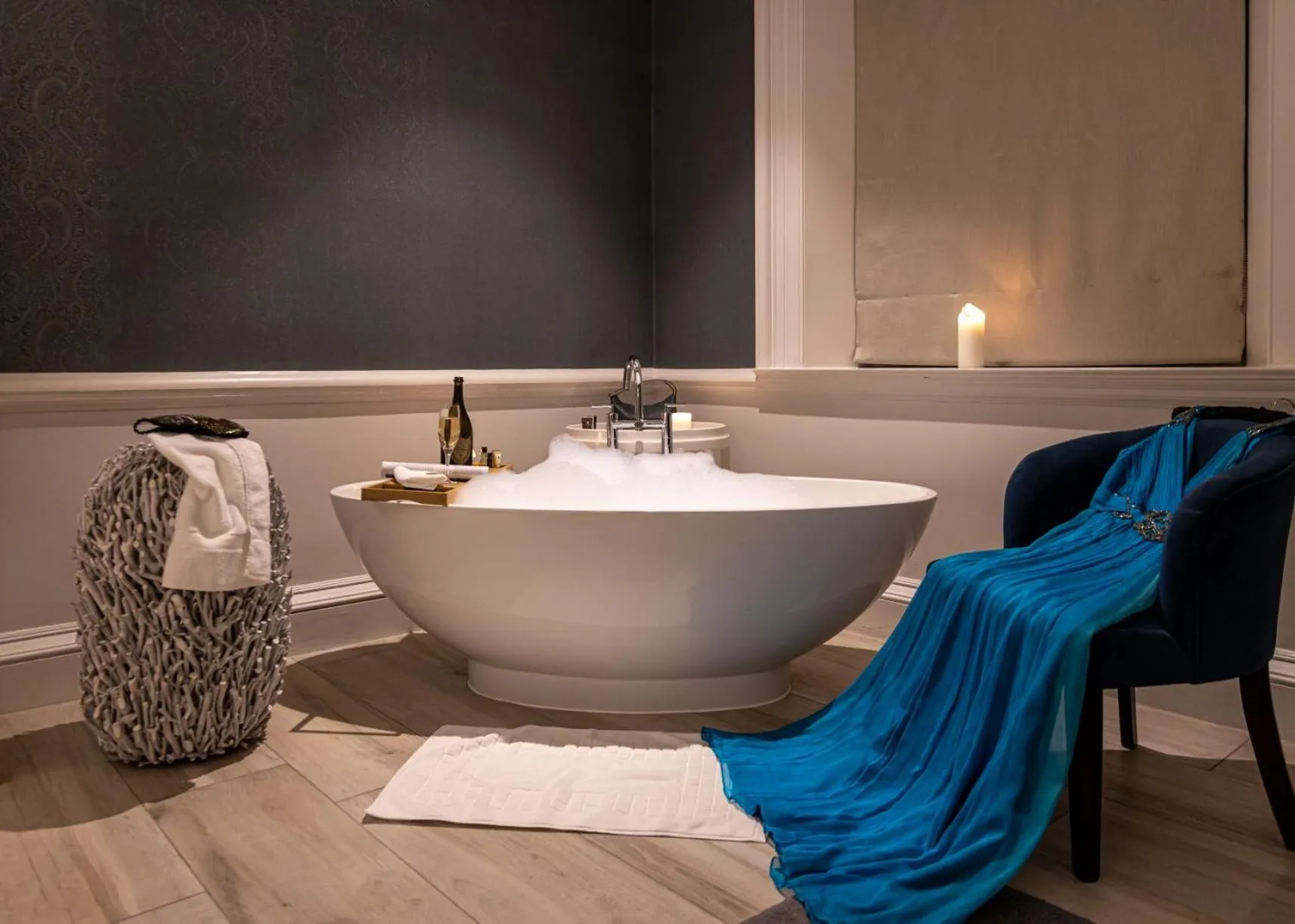 Bedroom in Barnett Hill Hotel