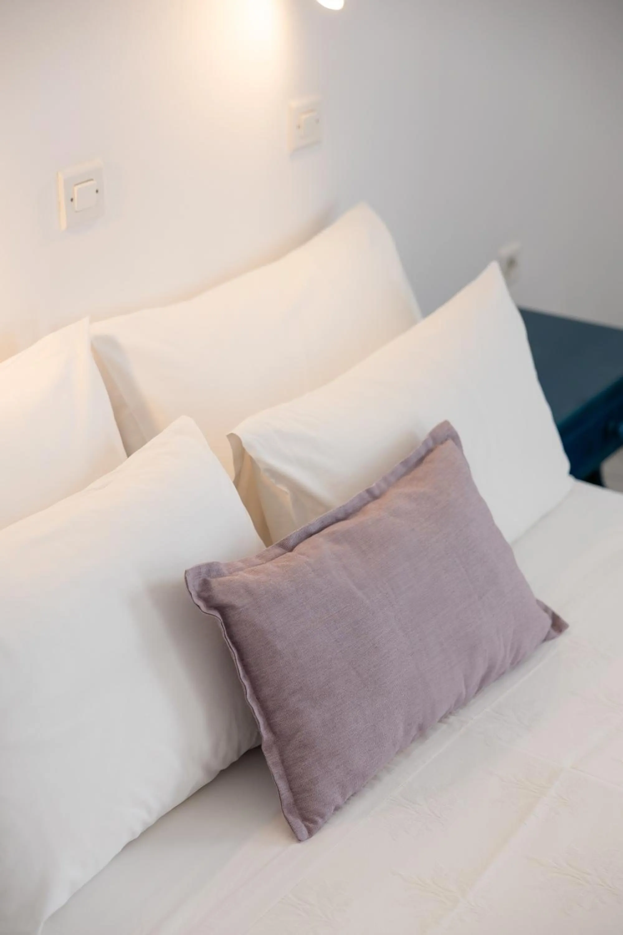 Bed in Villa Happening