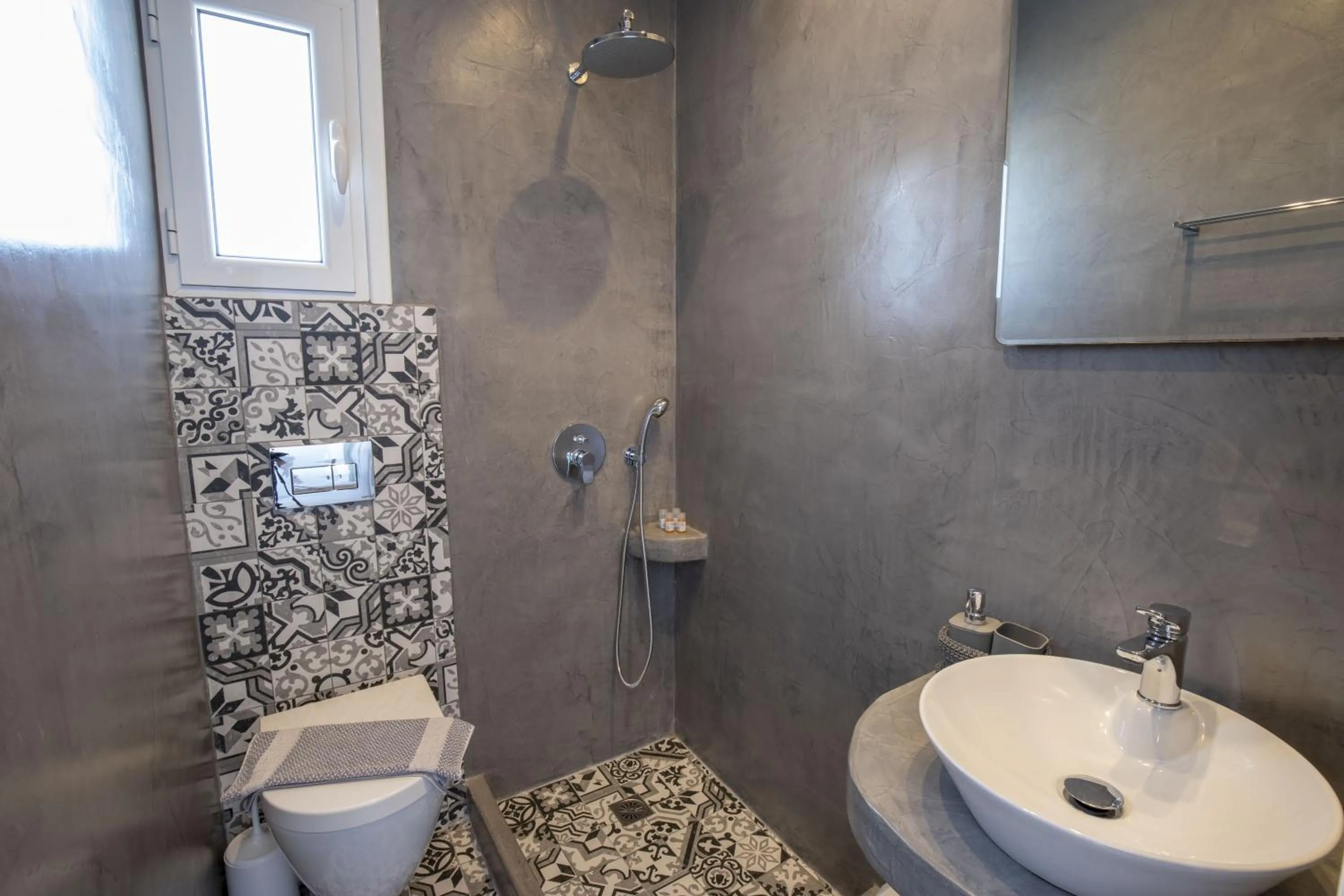 Bathroom in Villa Happening