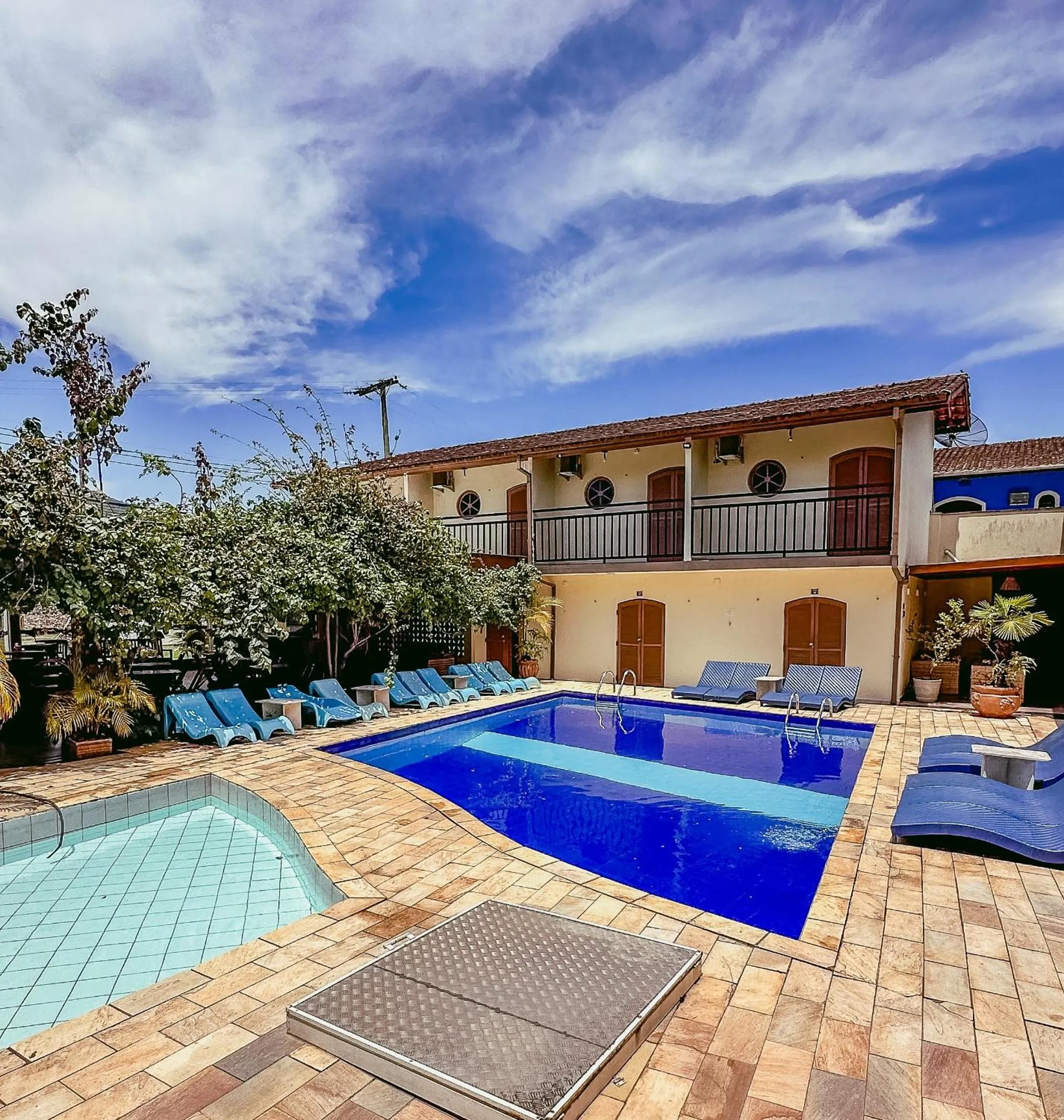 Pool view in Pousada Ilha Vitoria