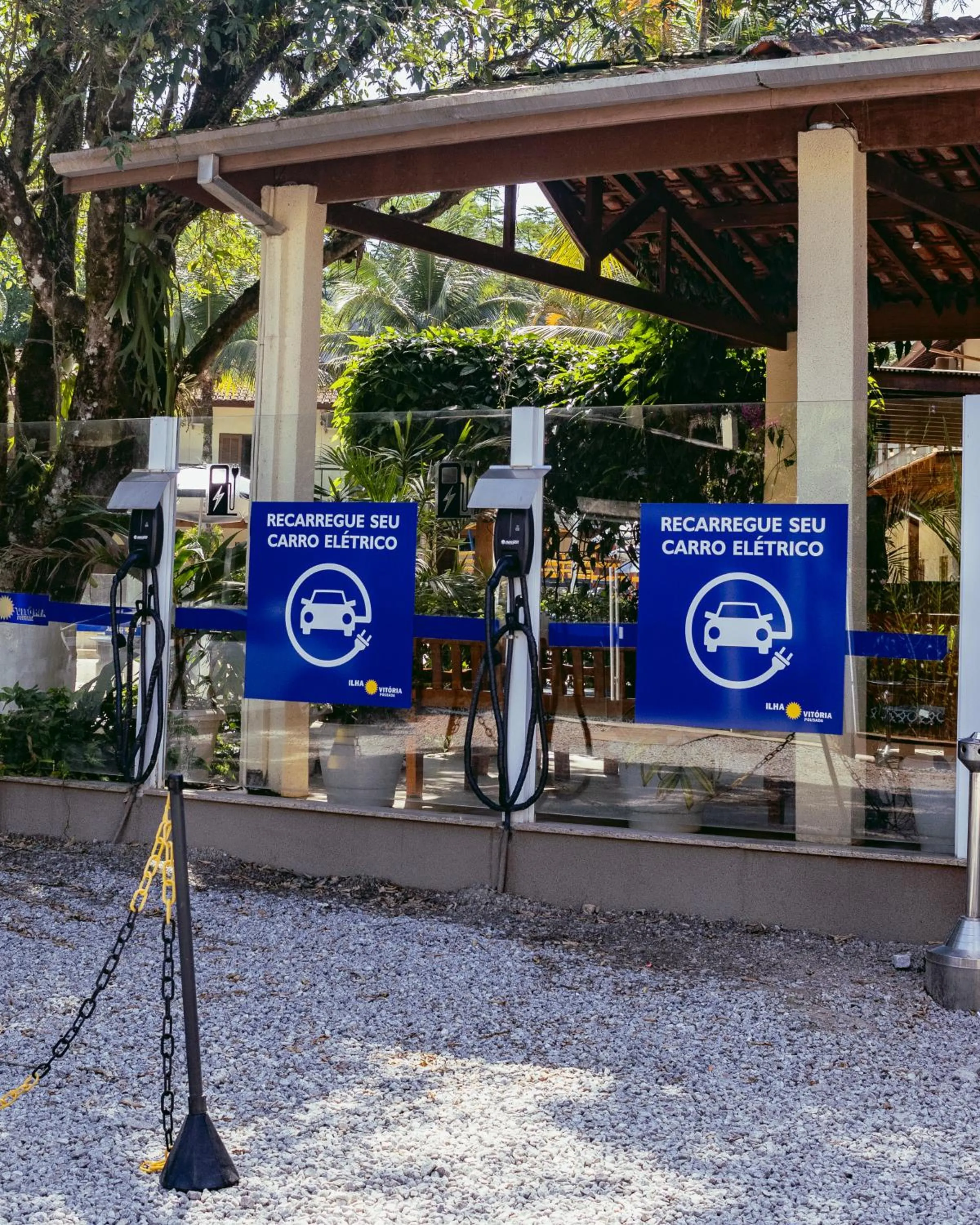 Parking in Pousada Ilha Vitoria