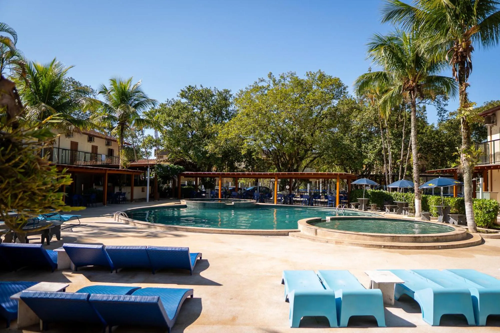 Swimming pool in Pousada Ilha Vitoria