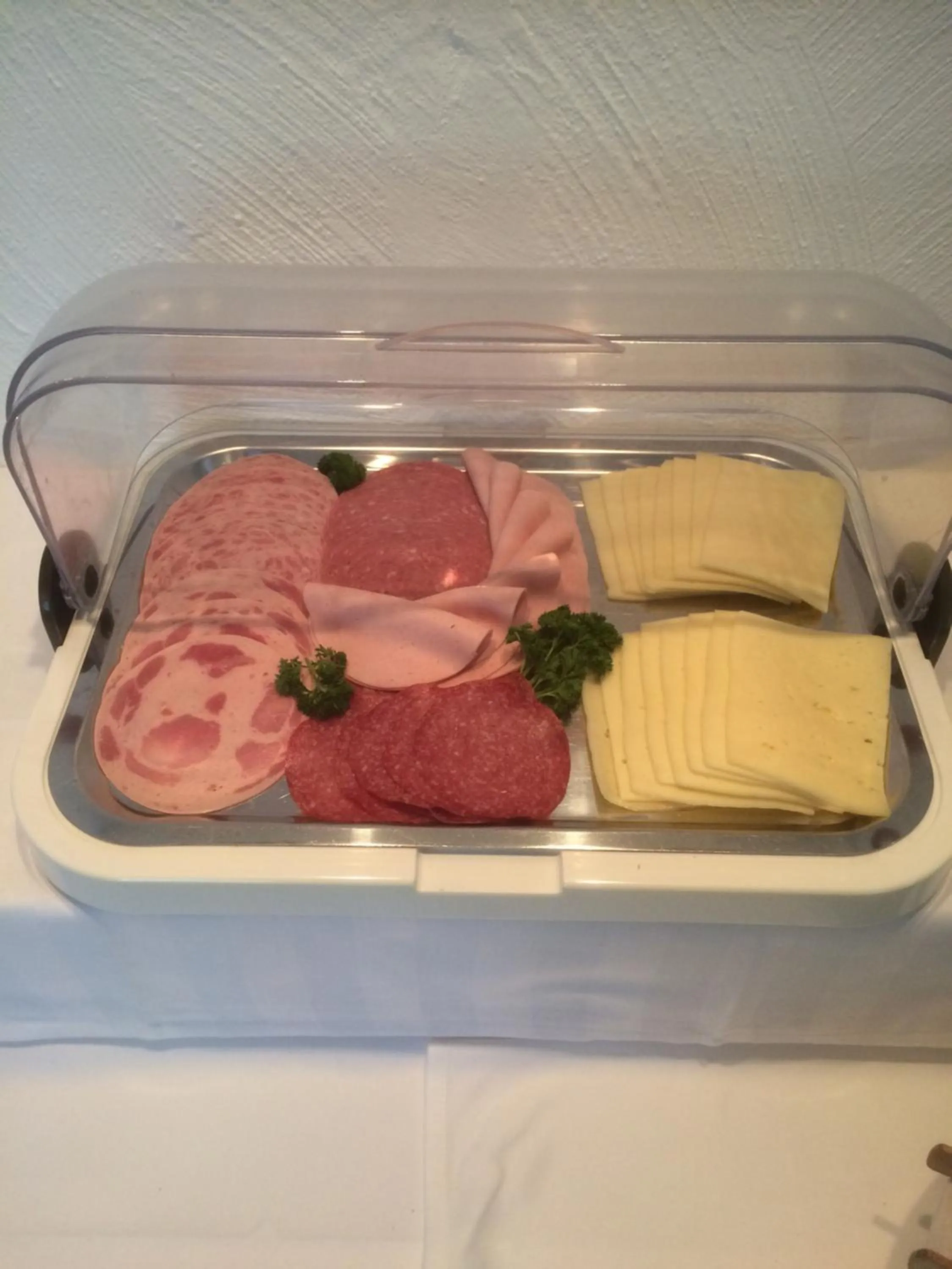 Breakfast in Hotel Garni-Tell