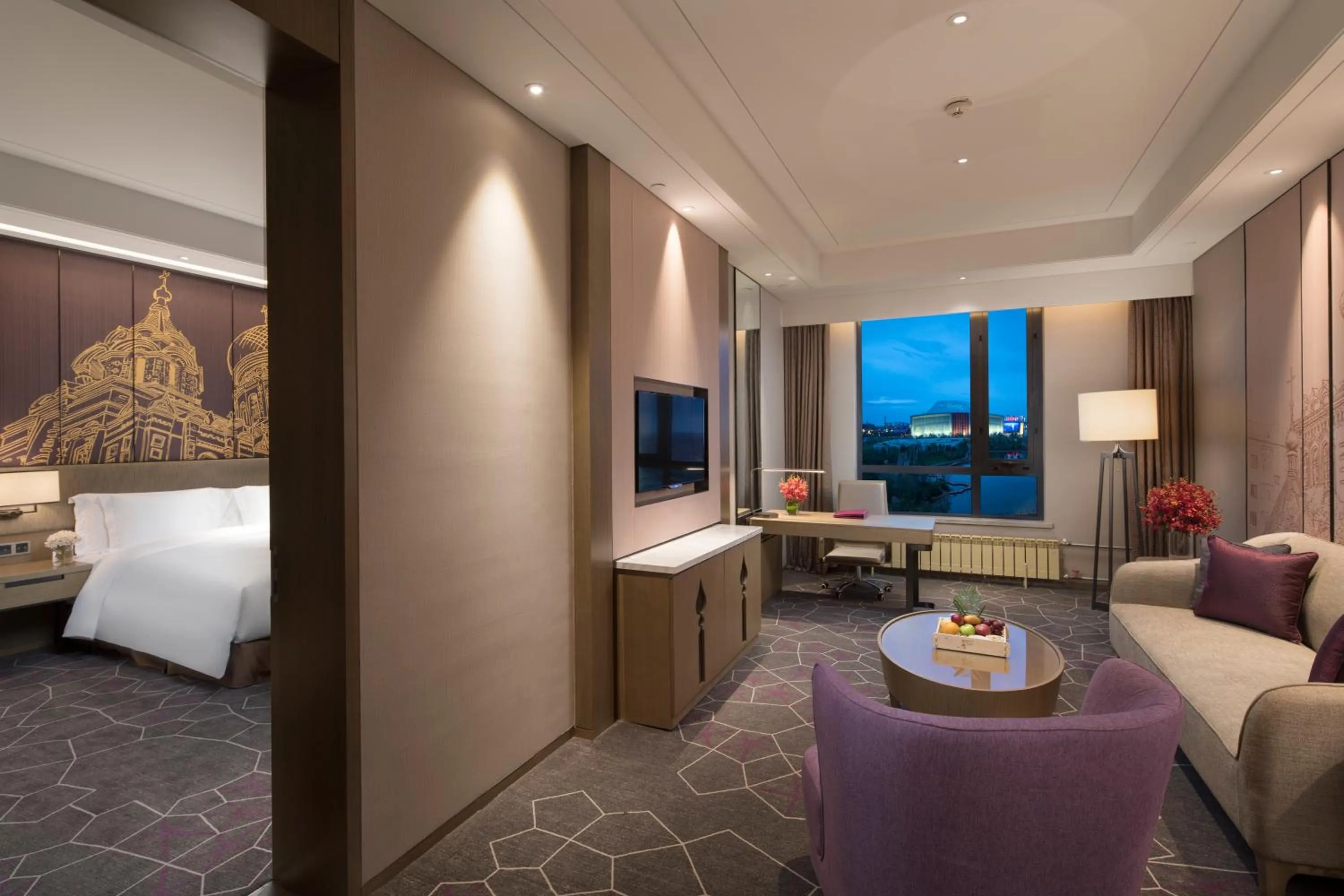 Photo of the whole room, Bed in Crowne Plaza Harbin Songbei by IHG