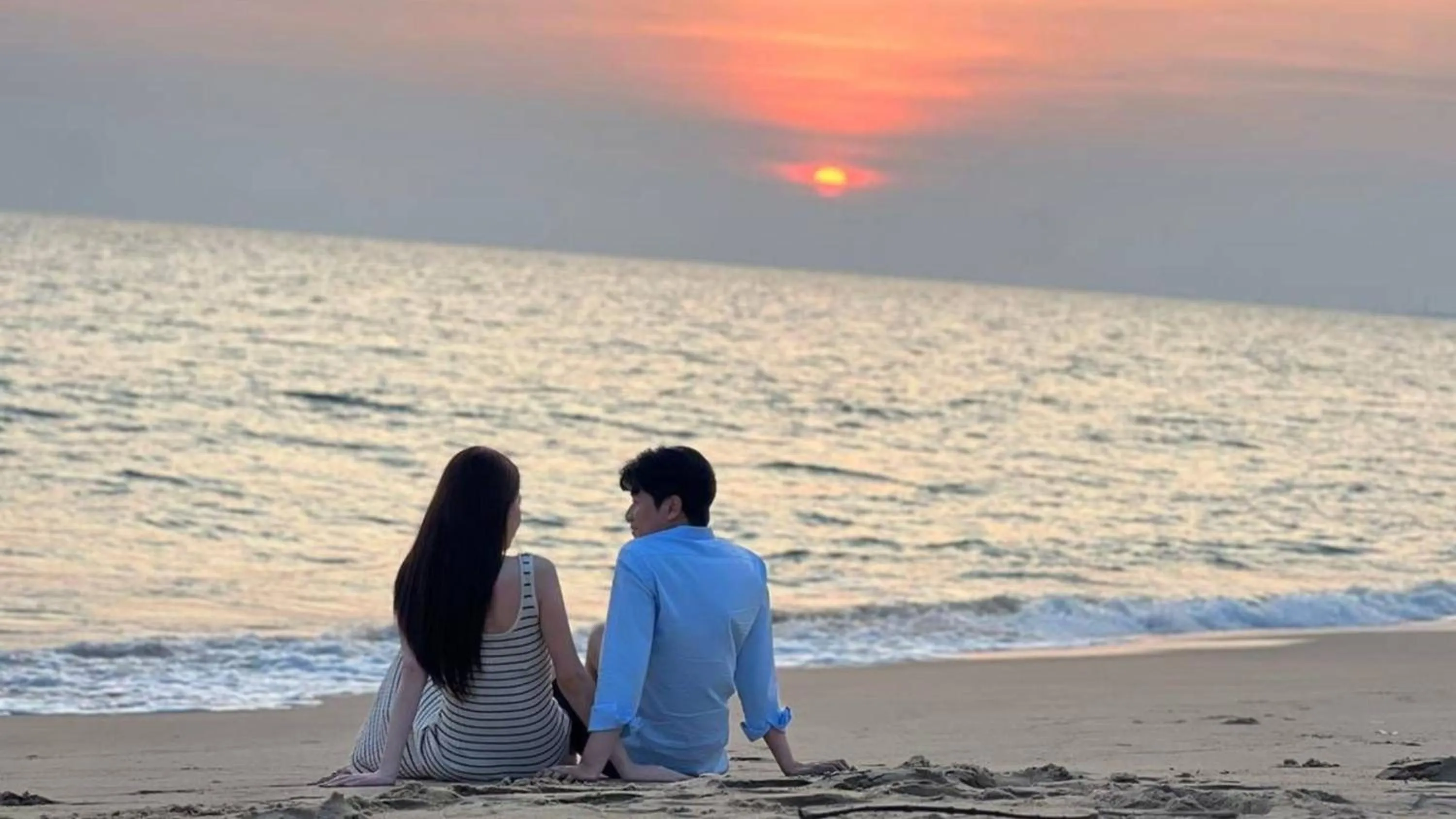 Beach in Holiday Inn & Suites Rayong City Centre by IHG