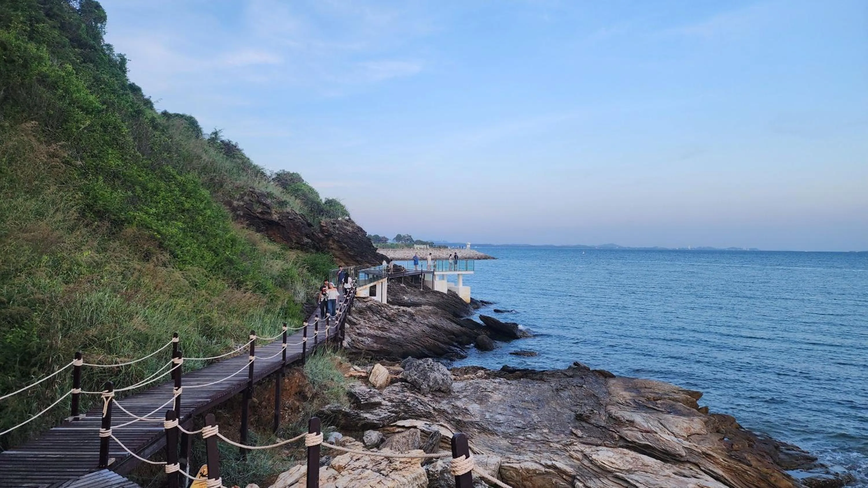 Beach in Holiday Inn & Suites Rayong City Centre by IHG