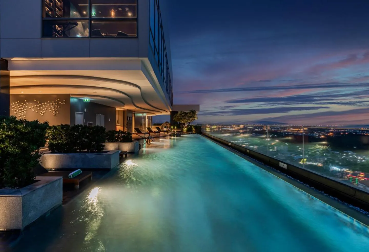 Night in Holiday Inn & Suites Rayong City Centre by IHG