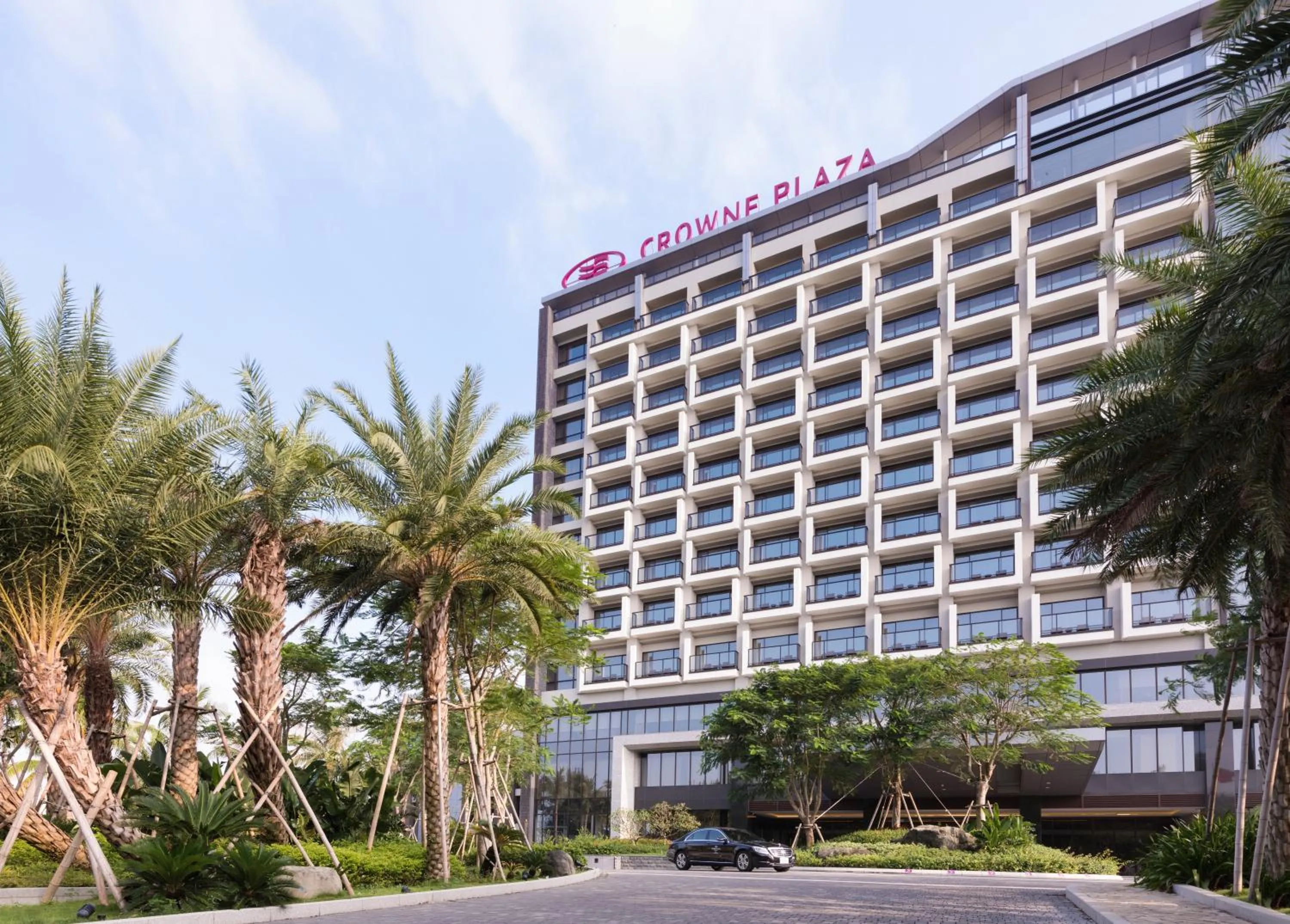 Property building in Crowne Plaza Tainan by IHG