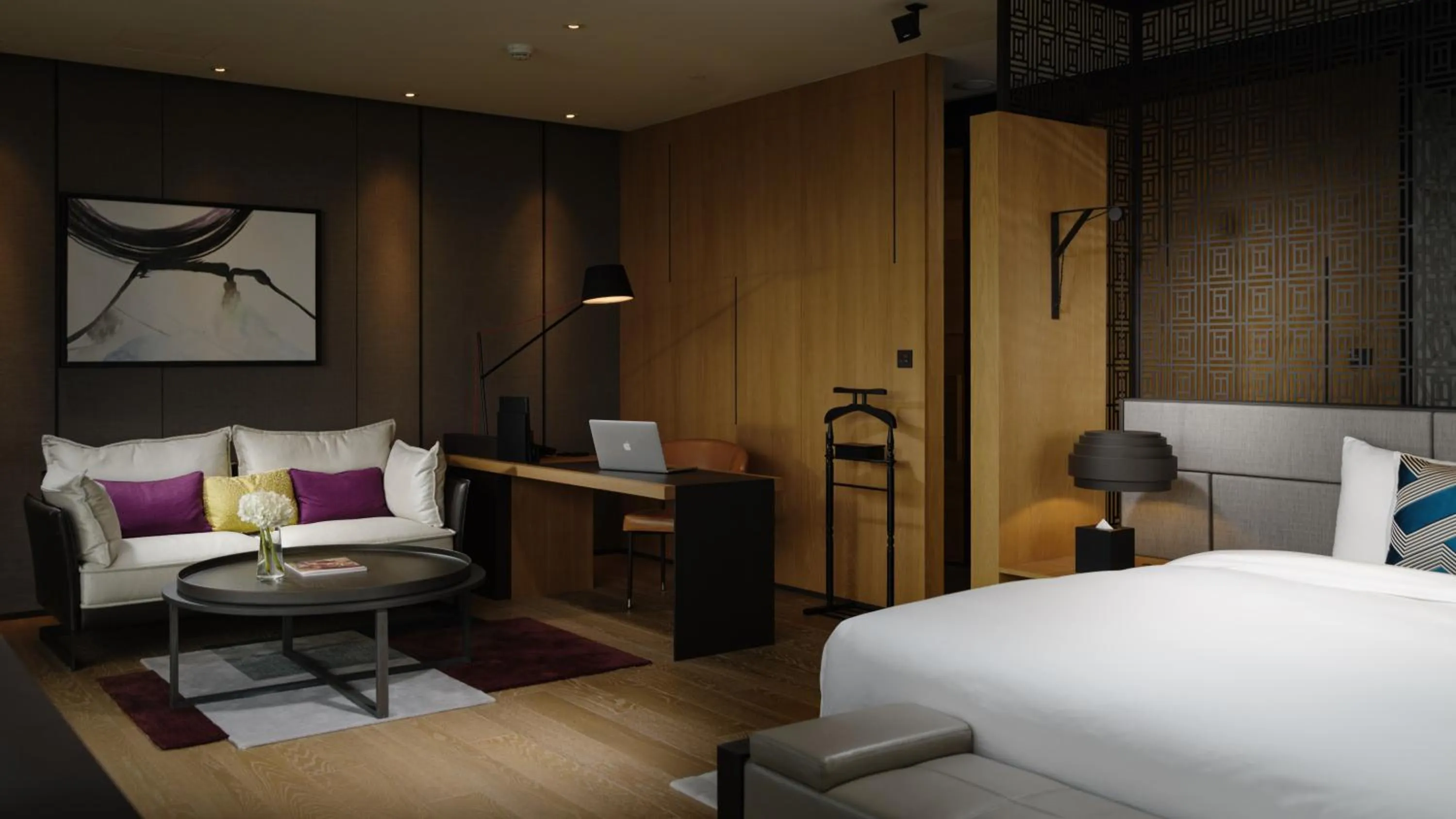 Bedroom, Bed in Crowne Plaza Tainan by IHG