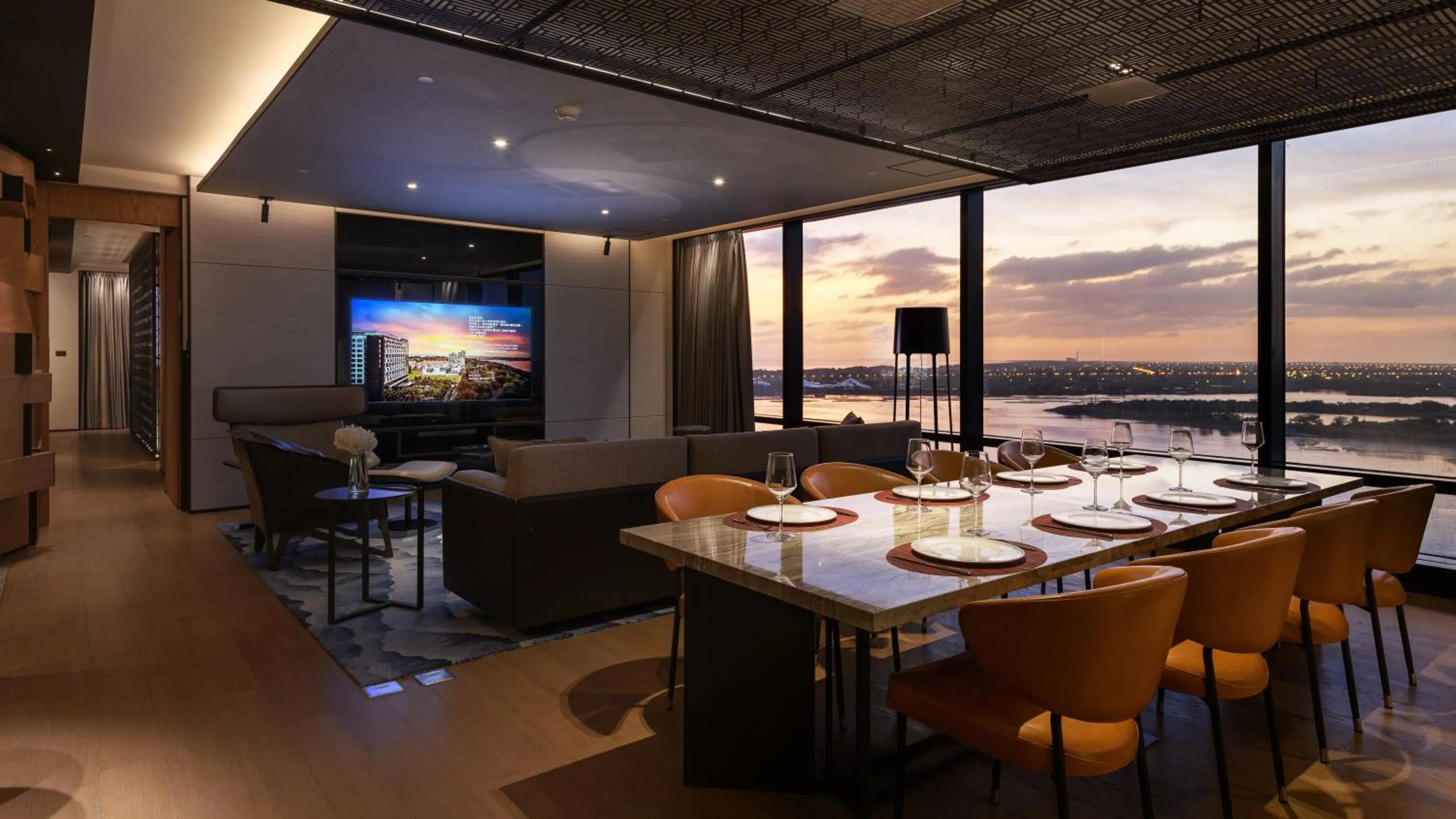 Bedroom in Crowne Plaza Tainan by IHG