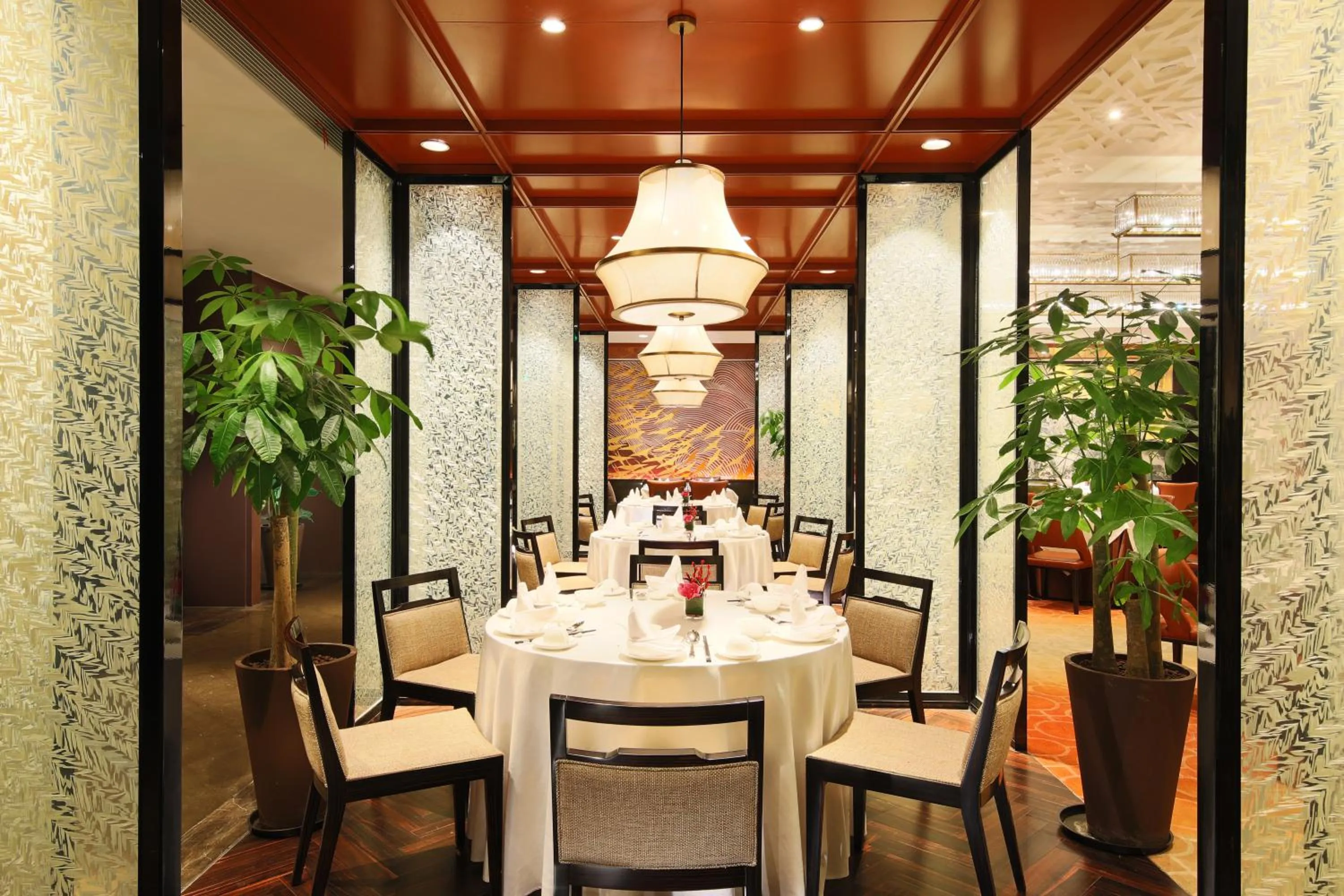 Restaurant/places to eat in HUALUXE Wuxi Taihu