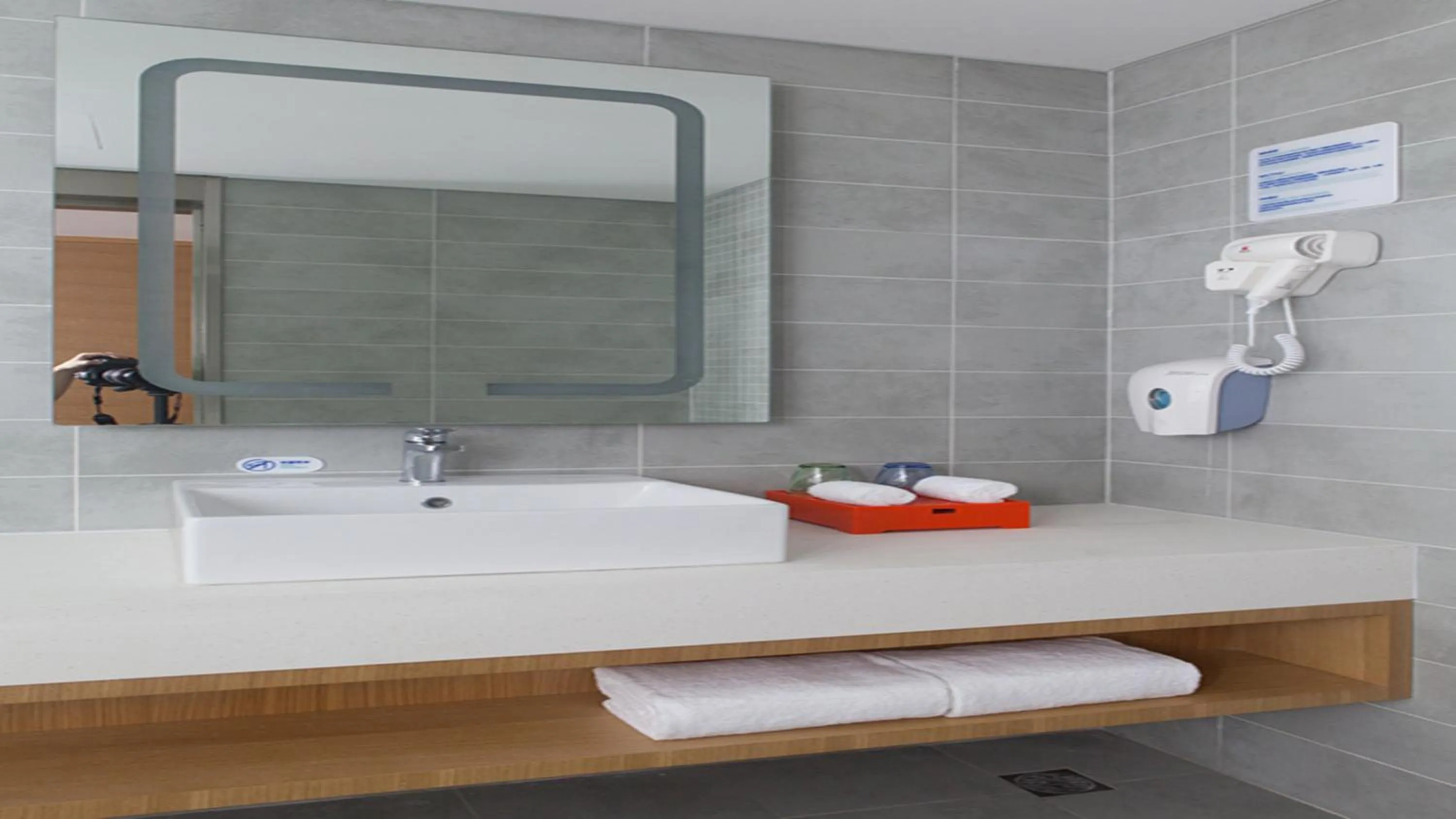 Photo of the whole room in Holiday Inn Express Chengdu Airport Zone Shuangliu International Airport