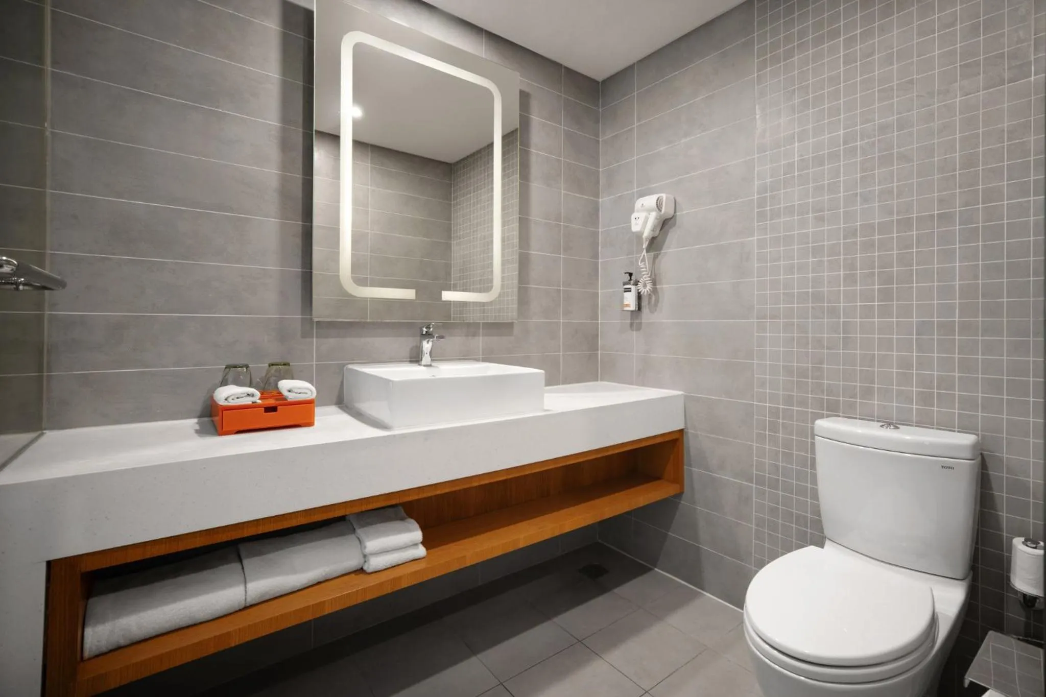 Bathroom in Holiday Inn Express Chengdu Airport Zone Shuangliu International Airport