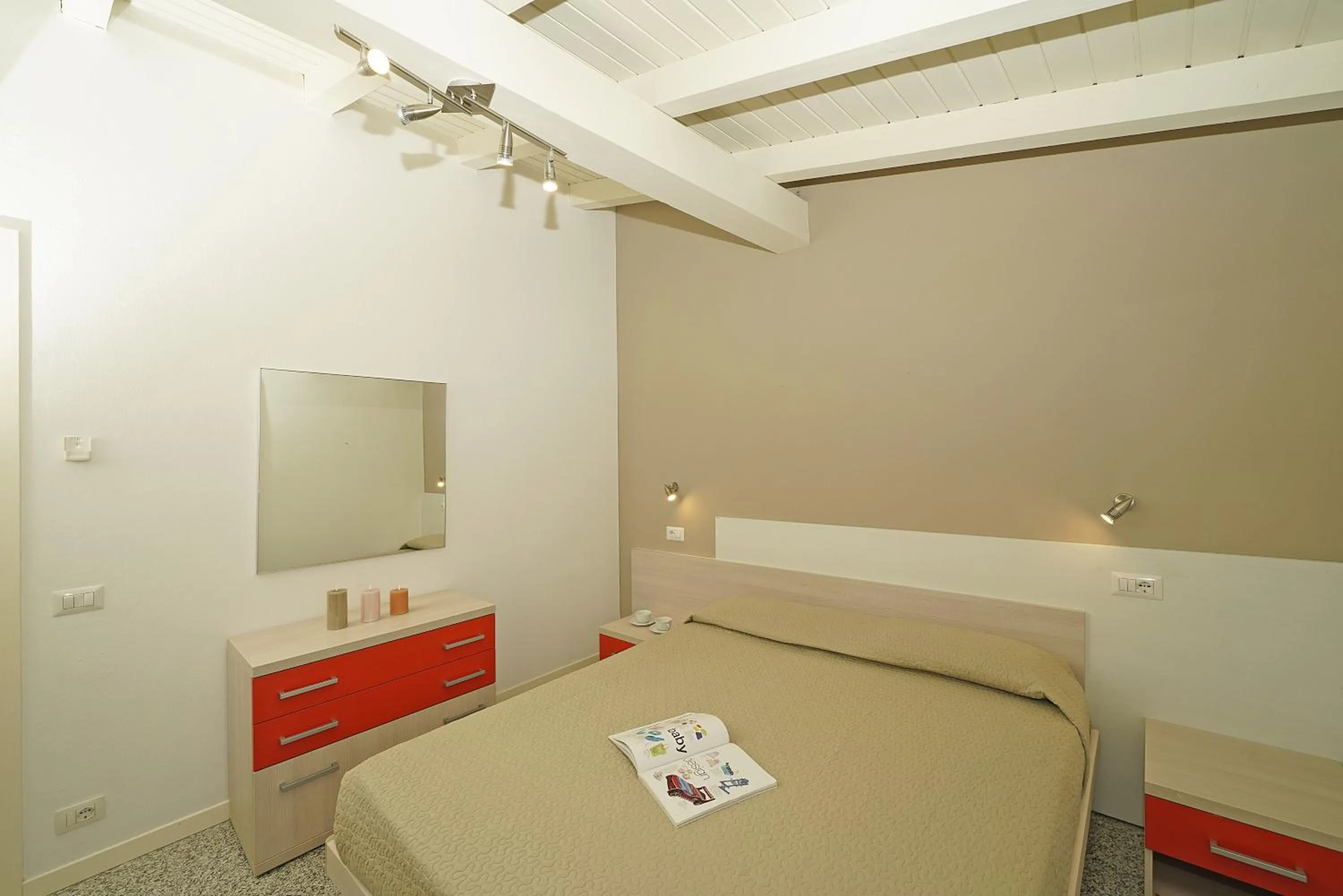 Bedroom, Bed in Onda Blu Resort