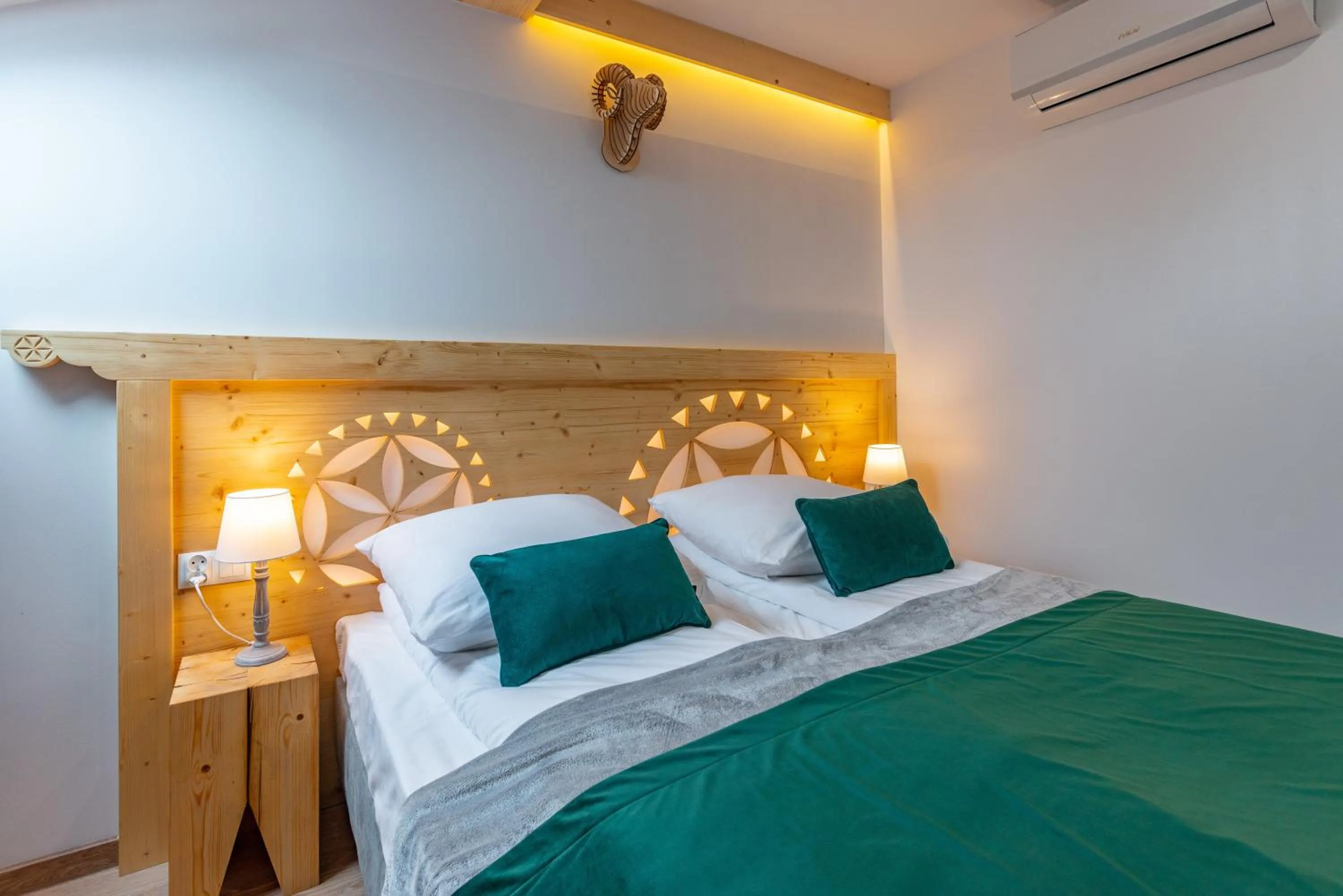 Bedroom, Bed in Stacja Zakopane - Apartamenty w centrum