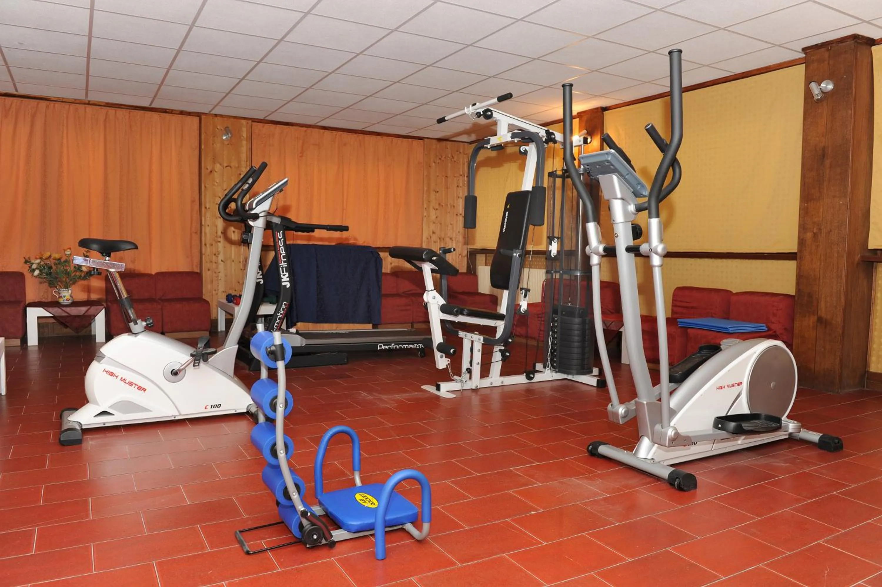 Fitness centre/facilities in Hotel Bucaneve