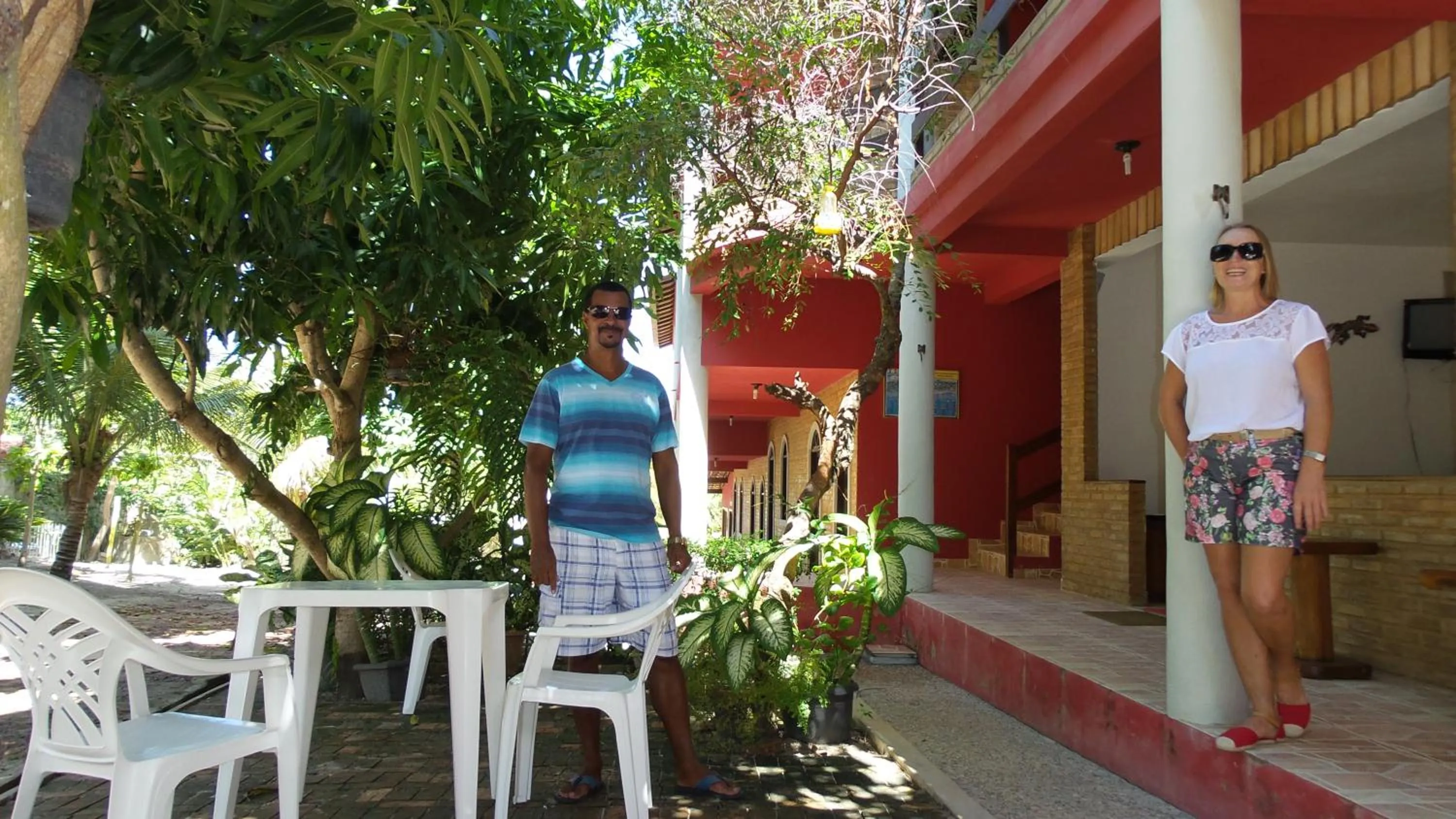 Staff in Pousada Rio e Mar