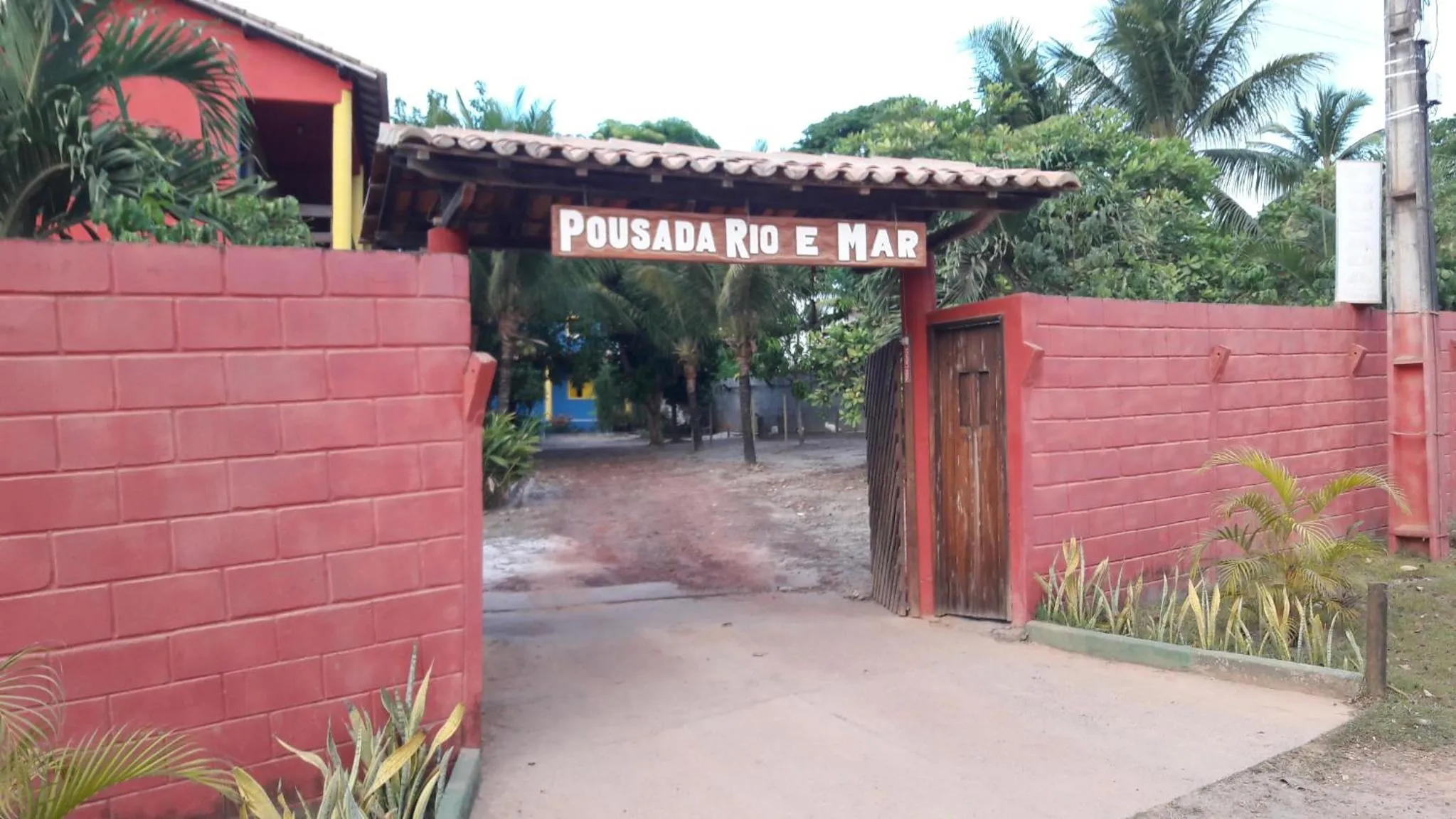 Facade/entrance in Pousada Rio e Mar
