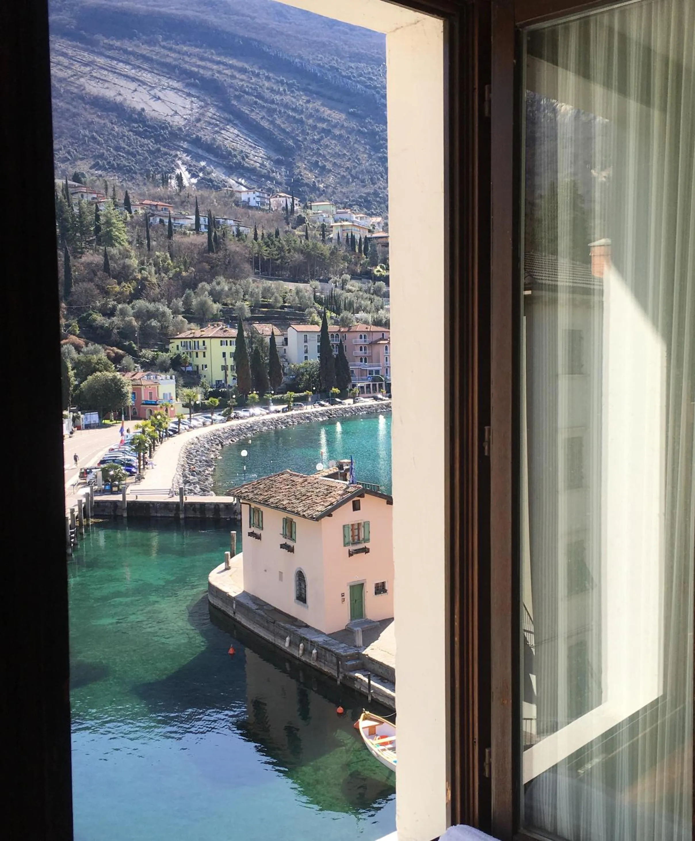 Lake view in Lake Hotel Benaco