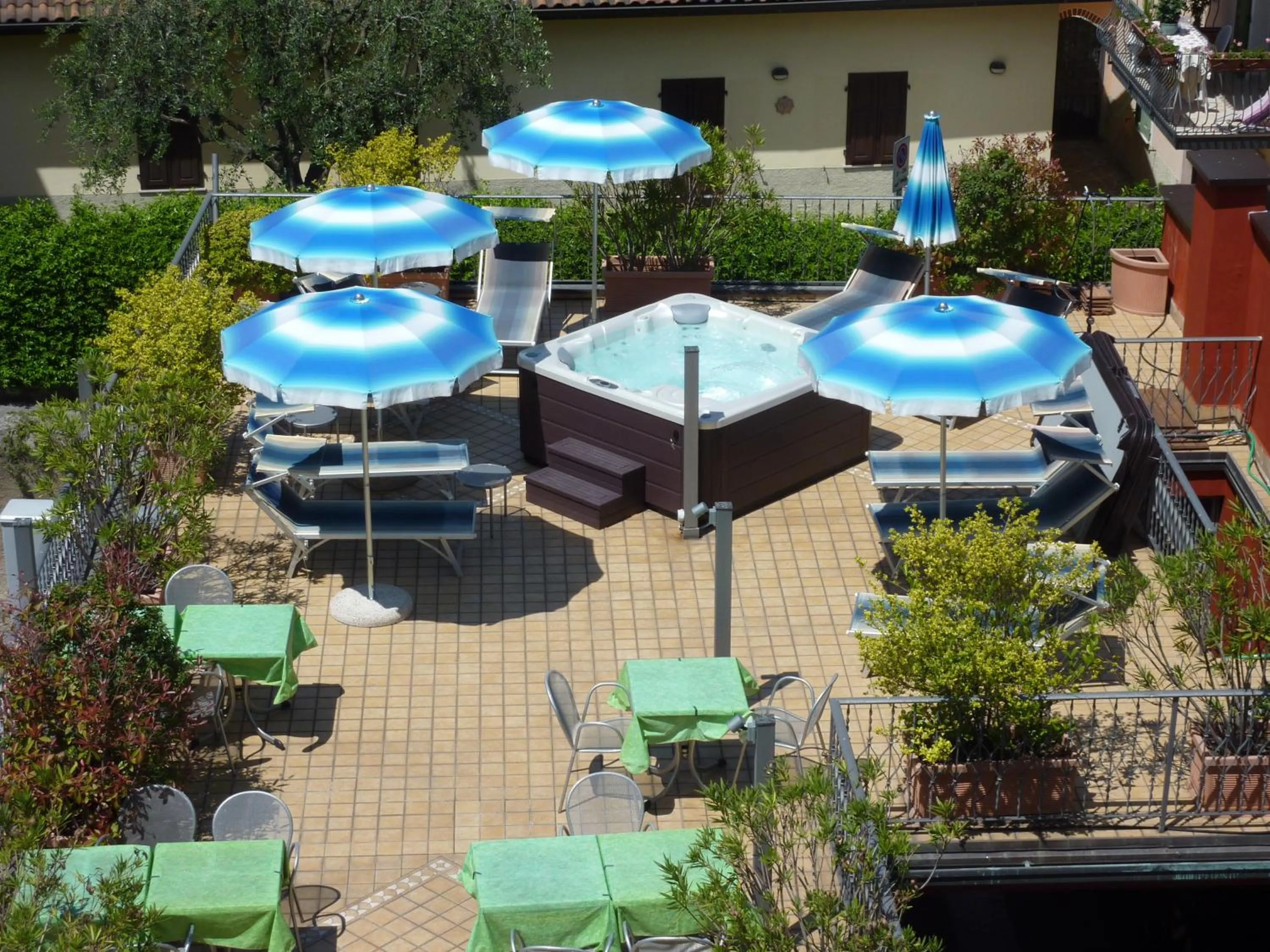 Day in Lake Hotel Benaco