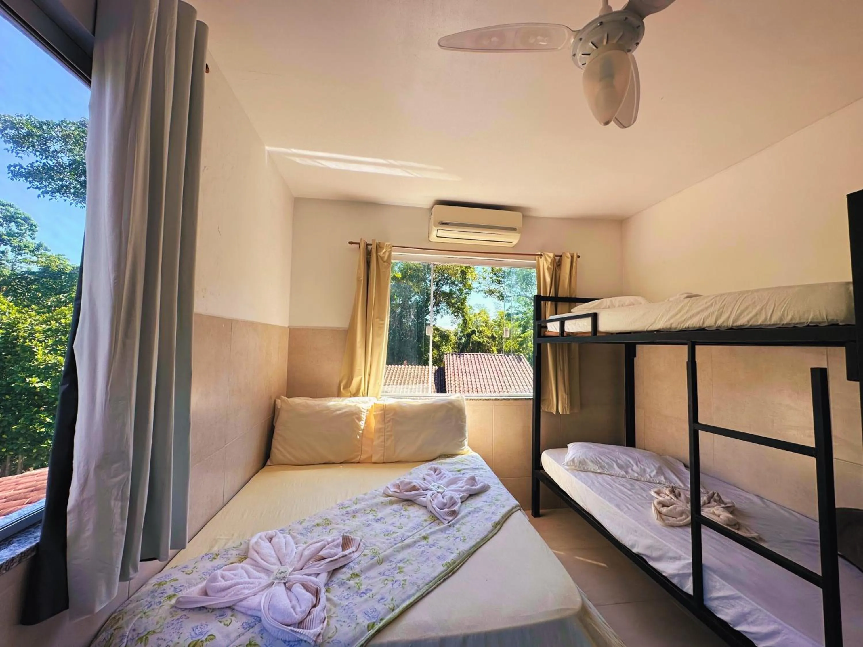 Bed in Mata Virgem Hostel e Pousada