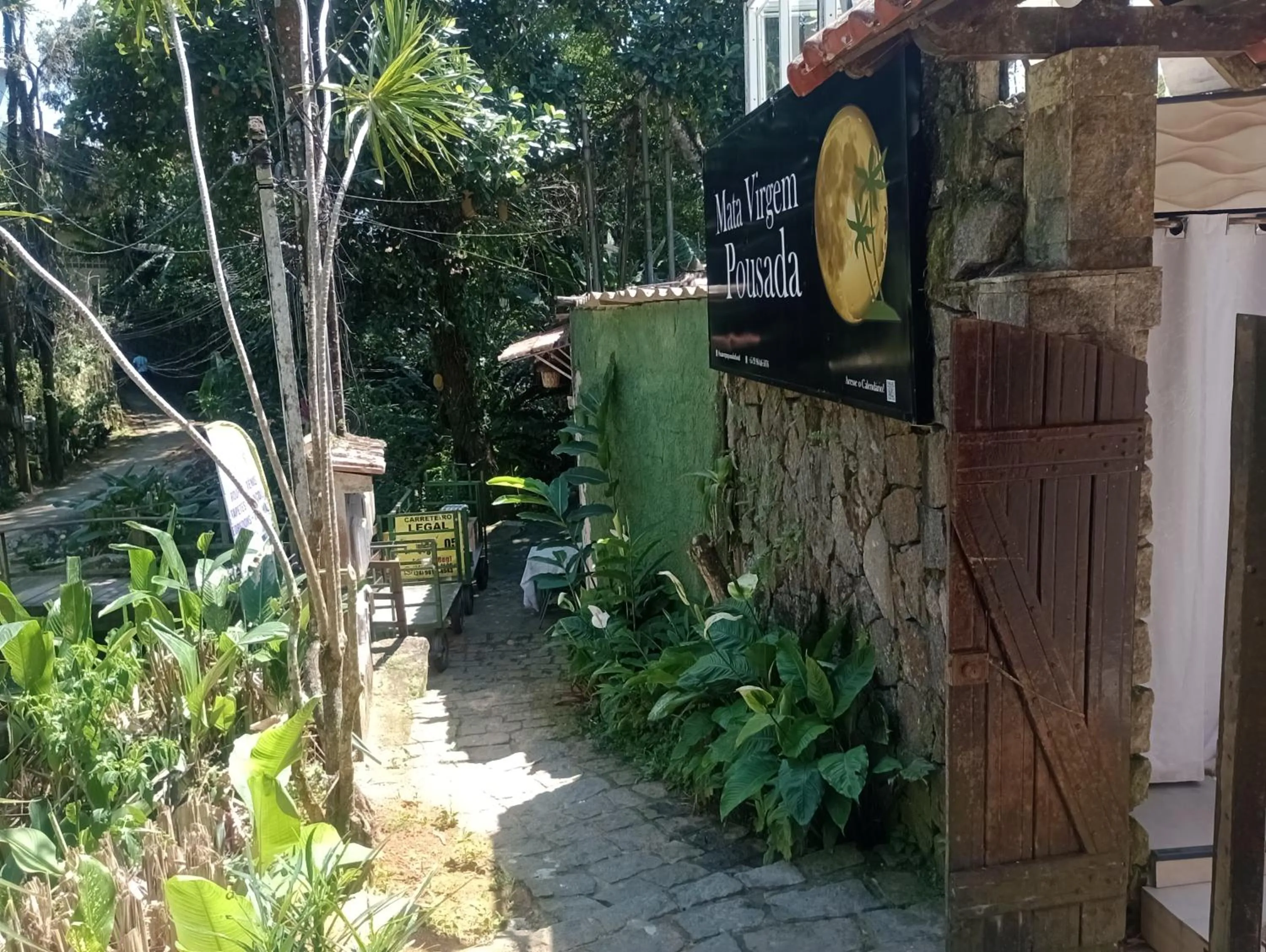 Mata Virgem Hostel e Pousada