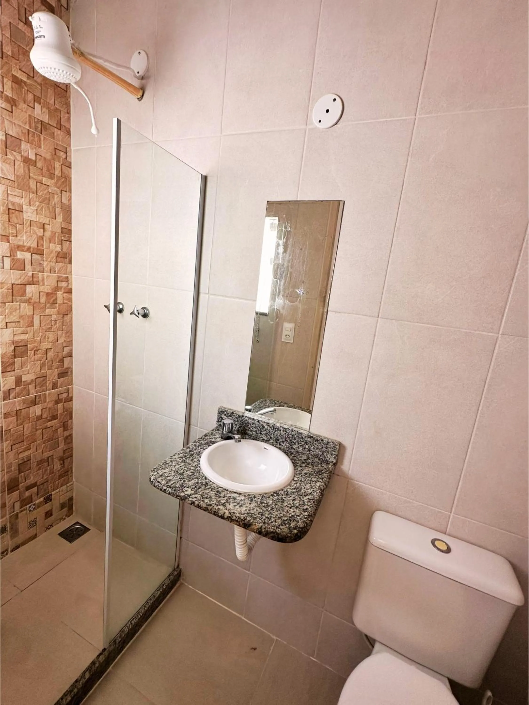 Mata Virgem Hostel e Pousada