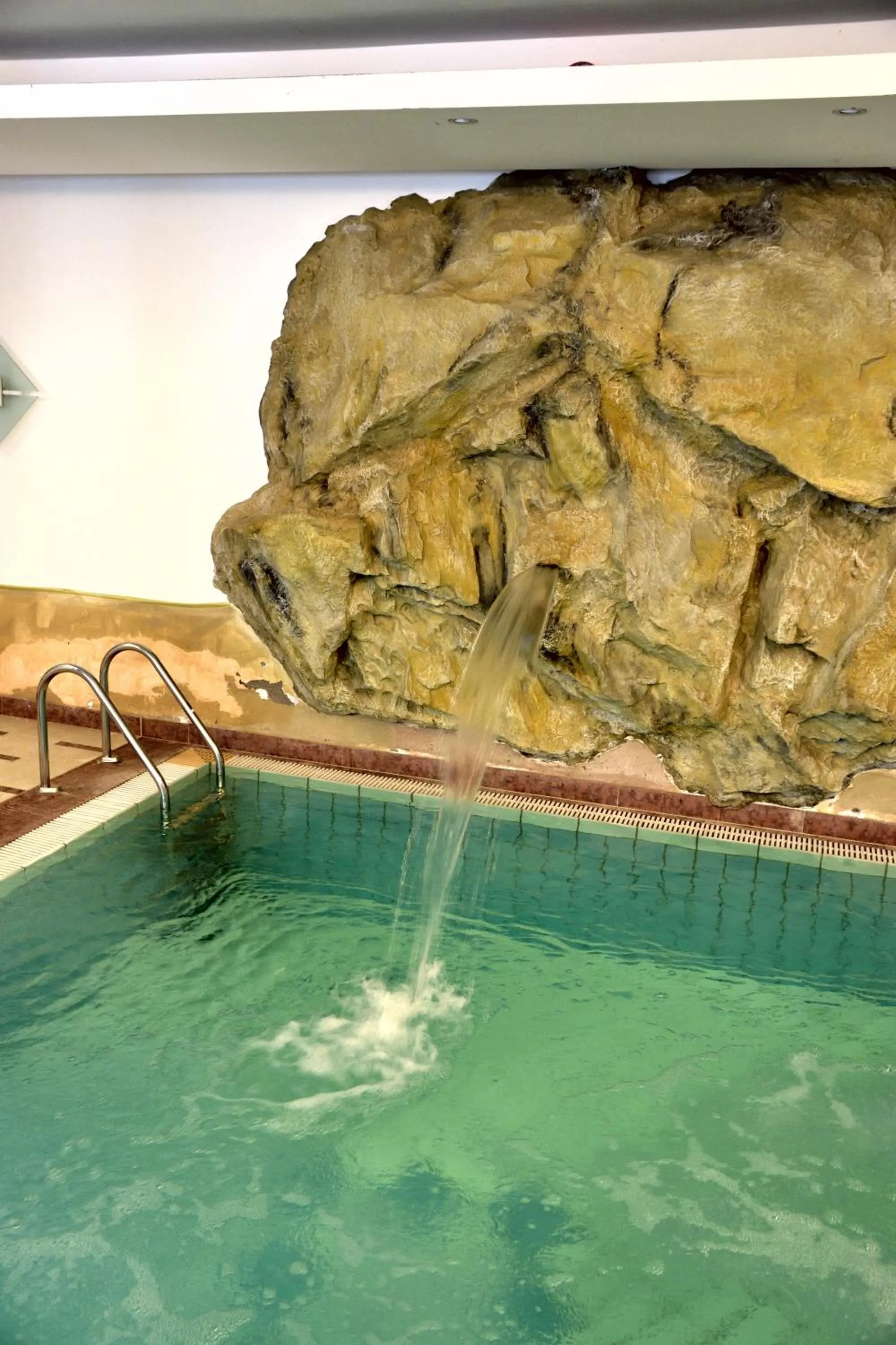 Swimming pool in Hotel Krone