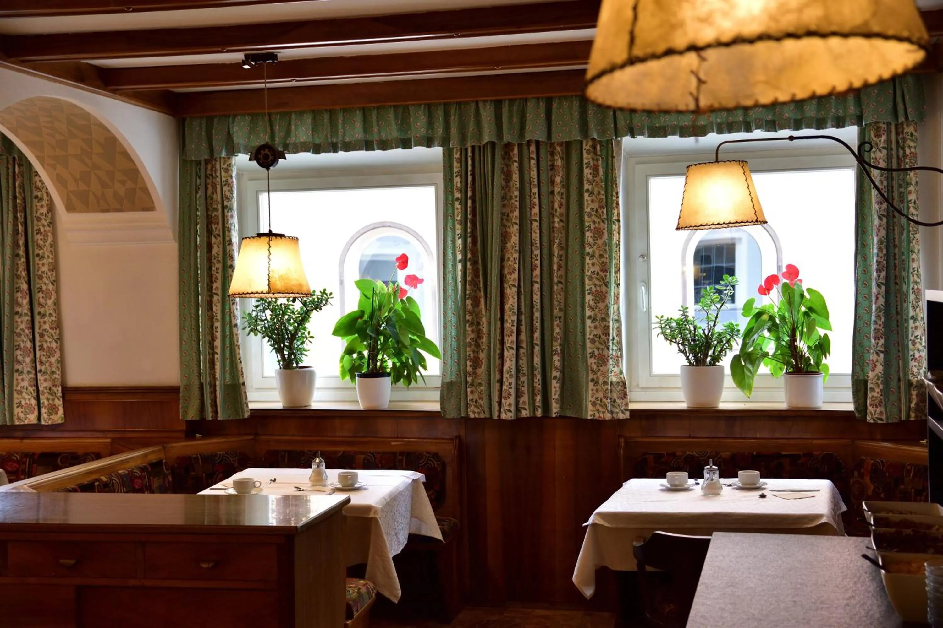 Restaurant/places to eat in Hotel Krone