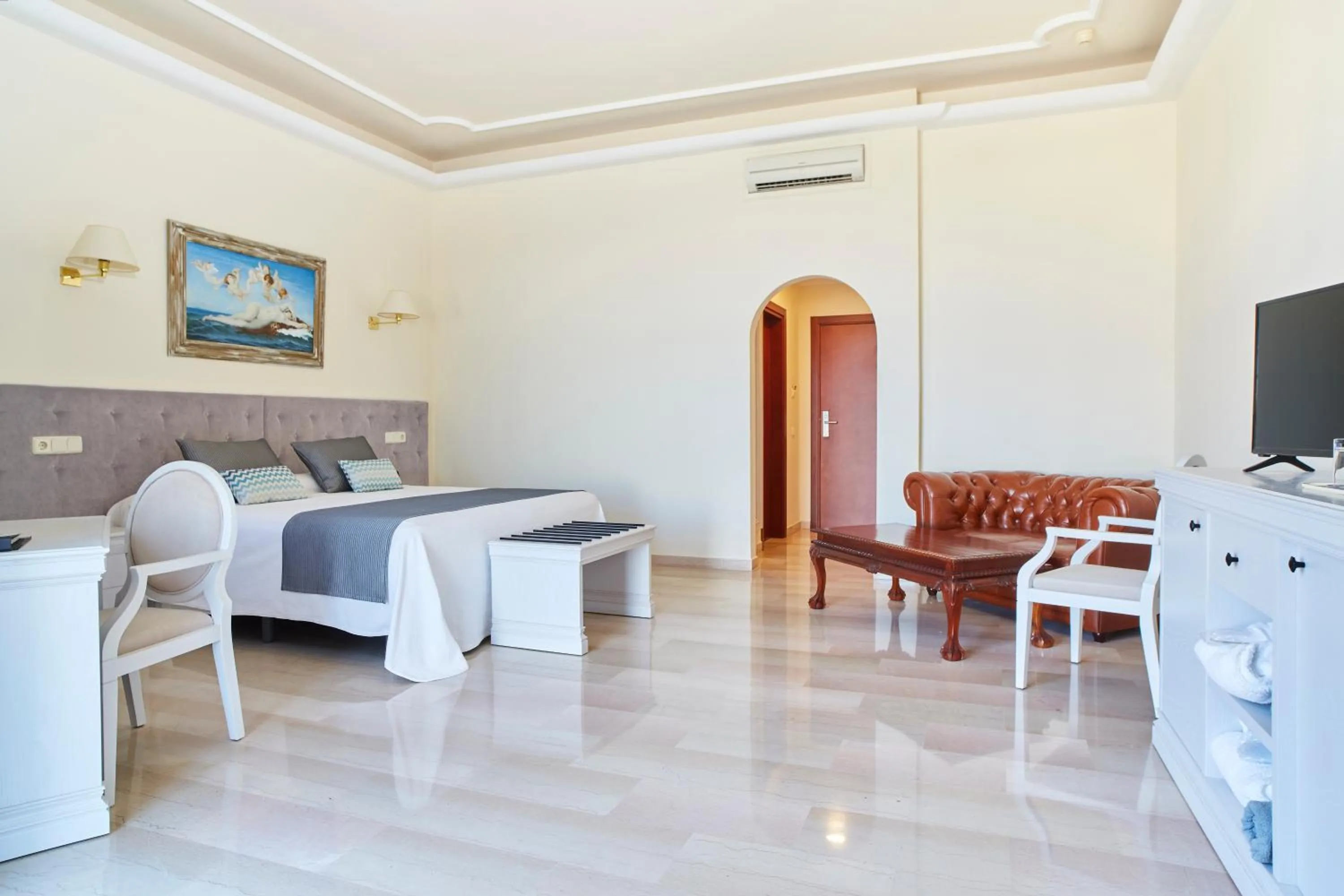 Seating area, Bed in Grand Hotel Palladium Santa Eulalia del Rio