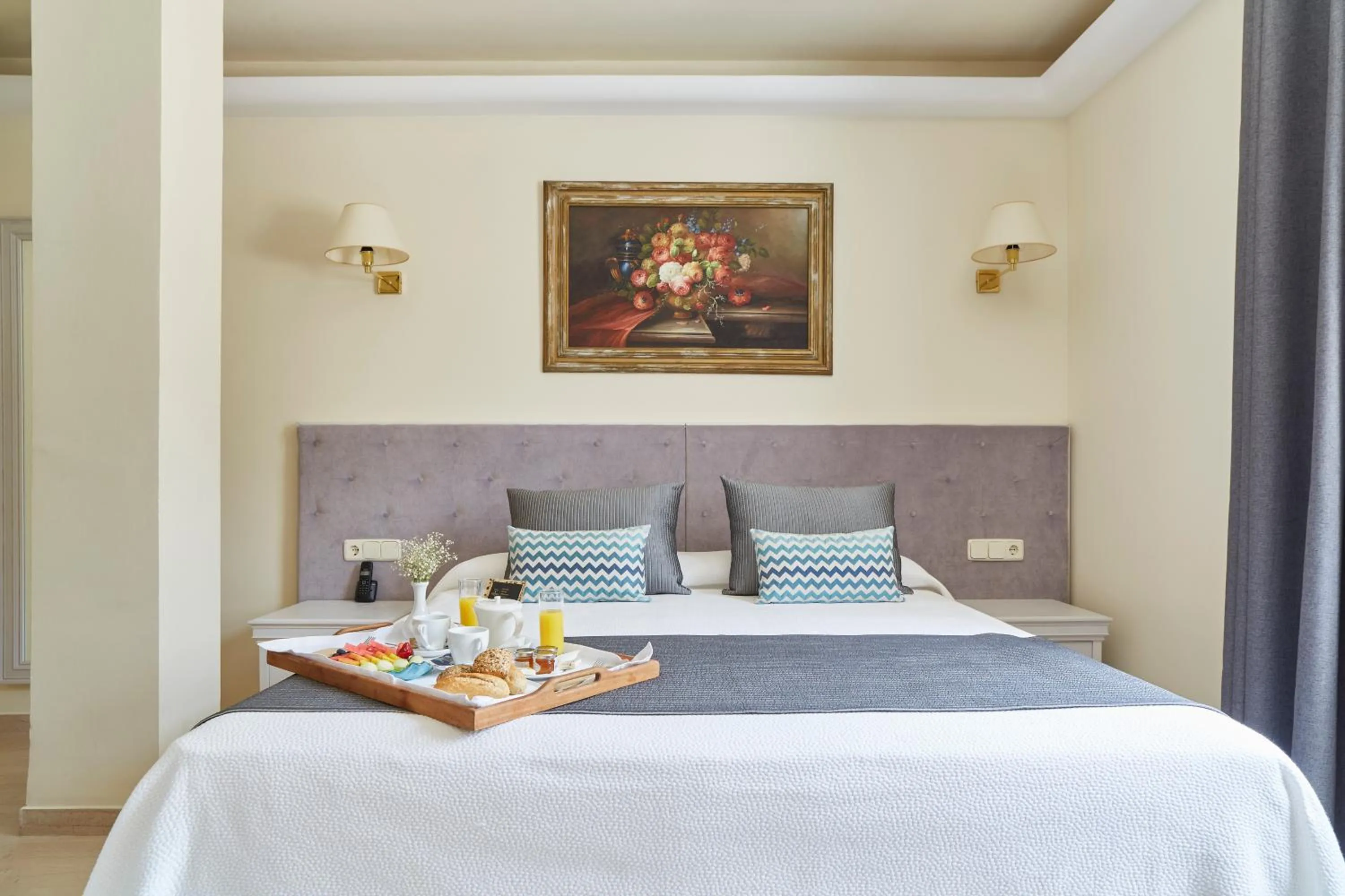 Bedroom, Bed in Grand Hotel Palladium Santa Eulalia del Rio