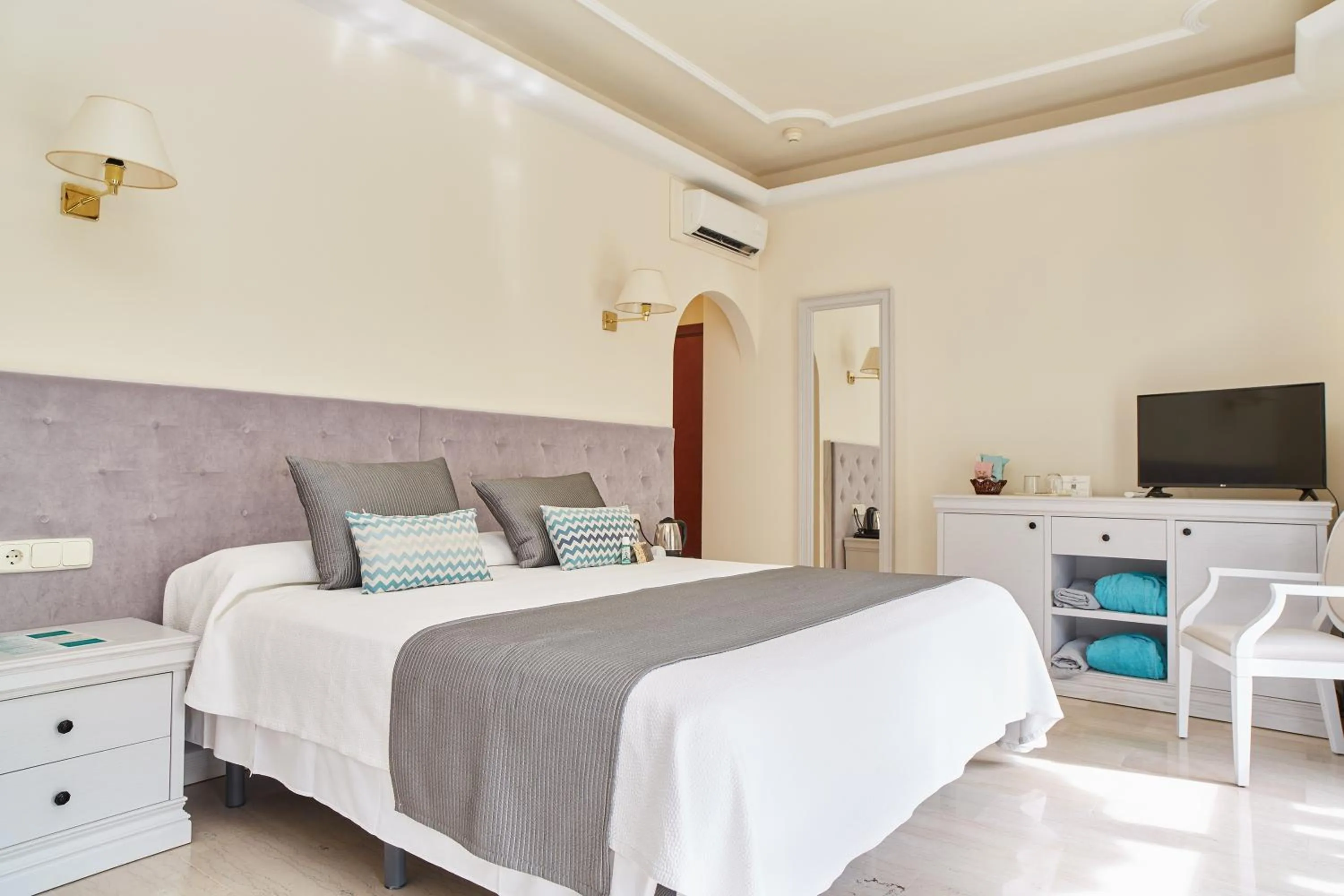 Bed in Grand Hotel Palladium Santa Eulalia del Rio