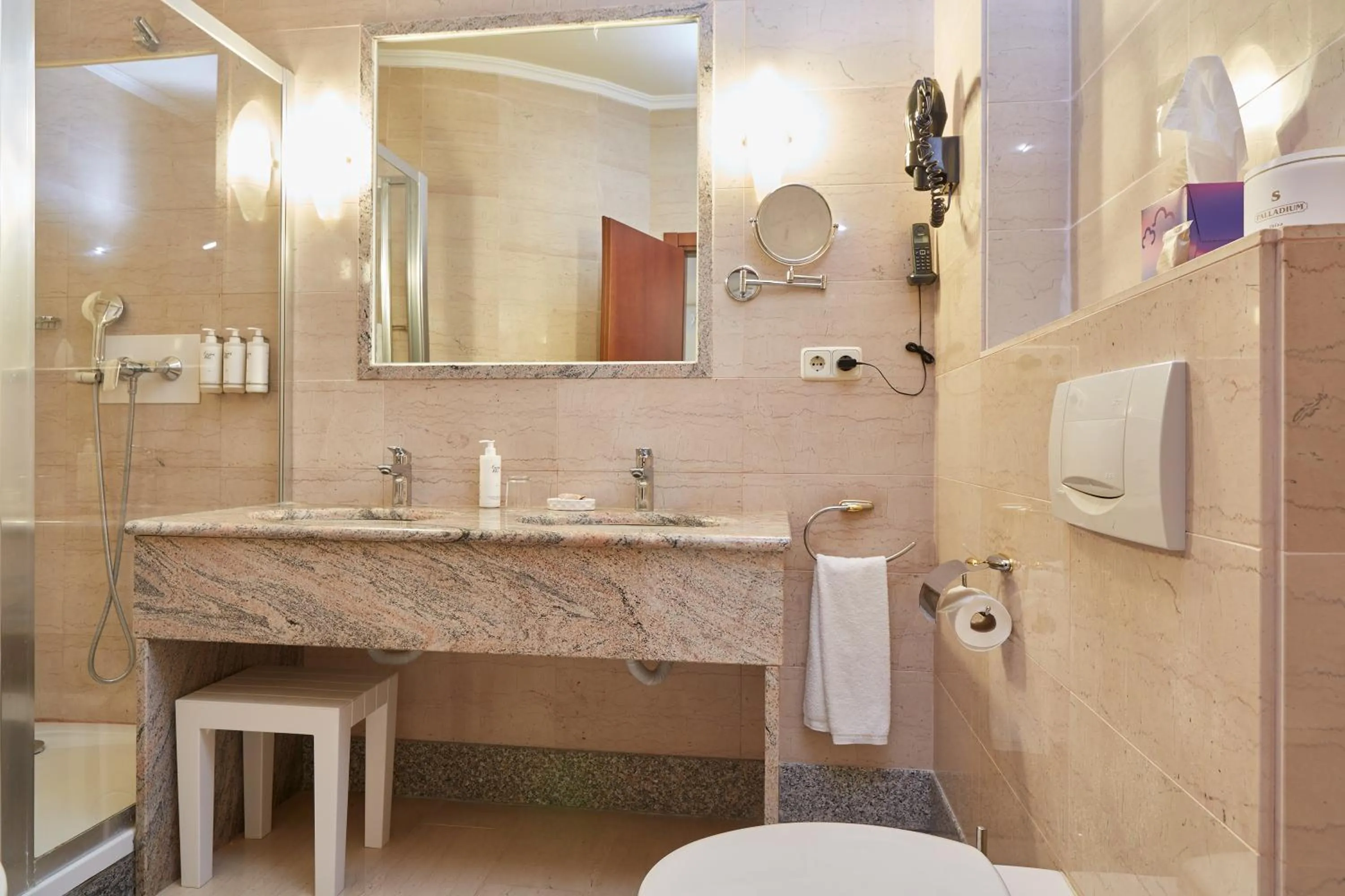 Bathroom in Grand Hotel Palladium Santa Eulalia del Rio