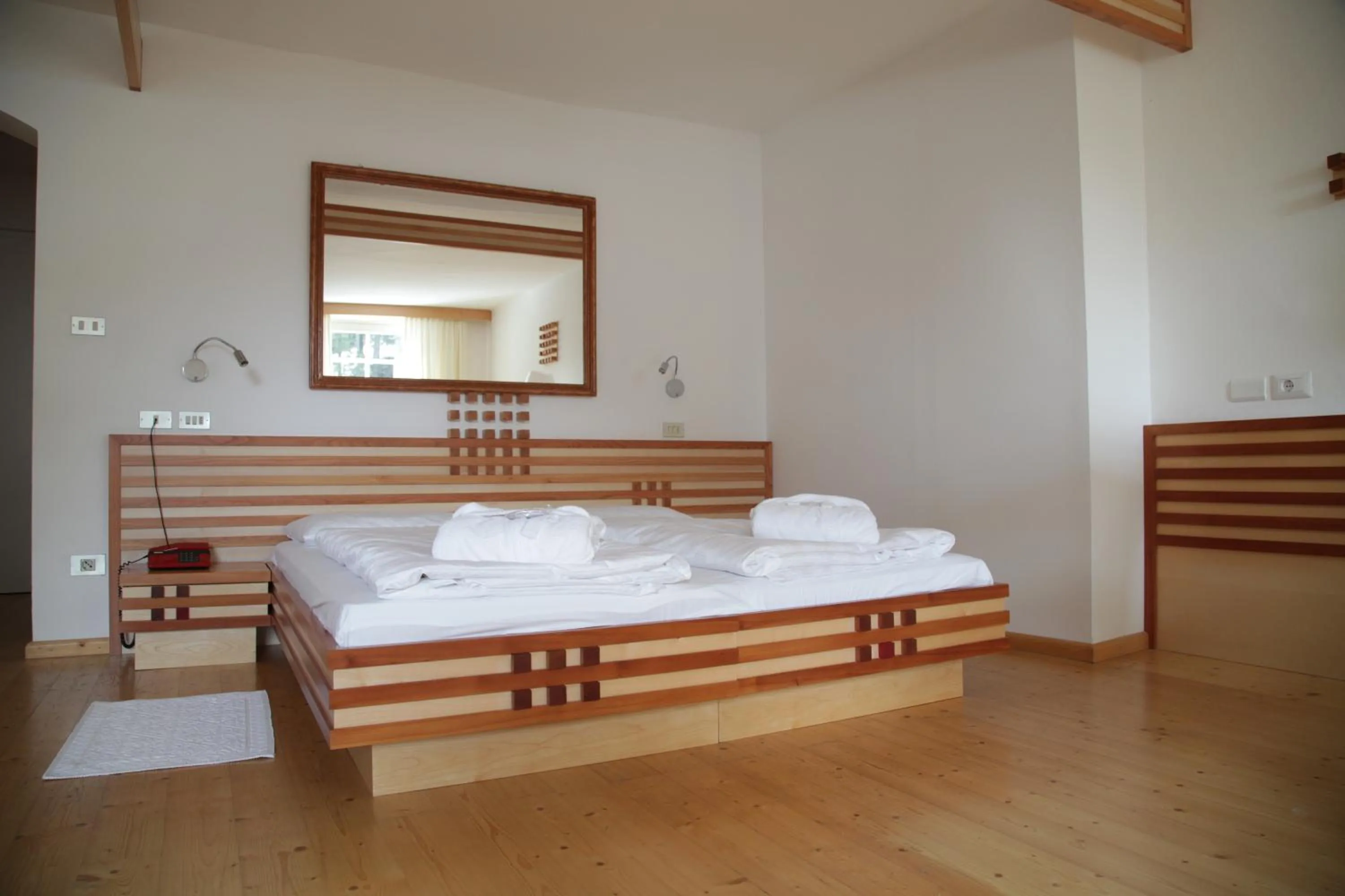 Photo of the whole room, Bed in Parkhotel Sole Paradiso